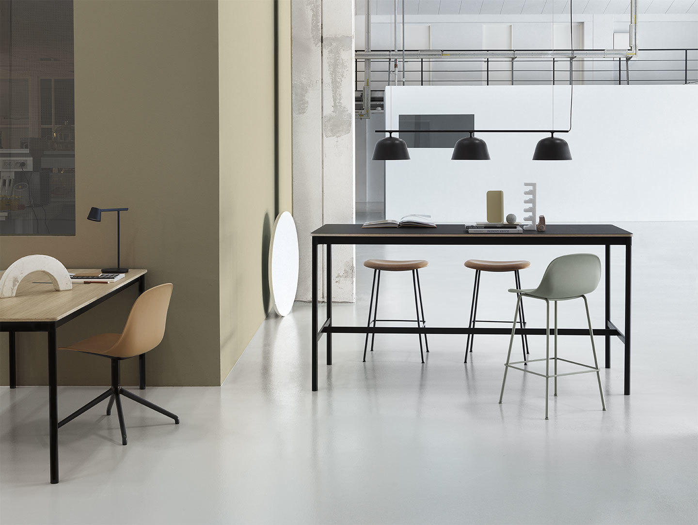 Muuto Base High Table Oak Black Ambit Rail Fiber Side Swivel Fiber Bar Stool Tube Tip Compile