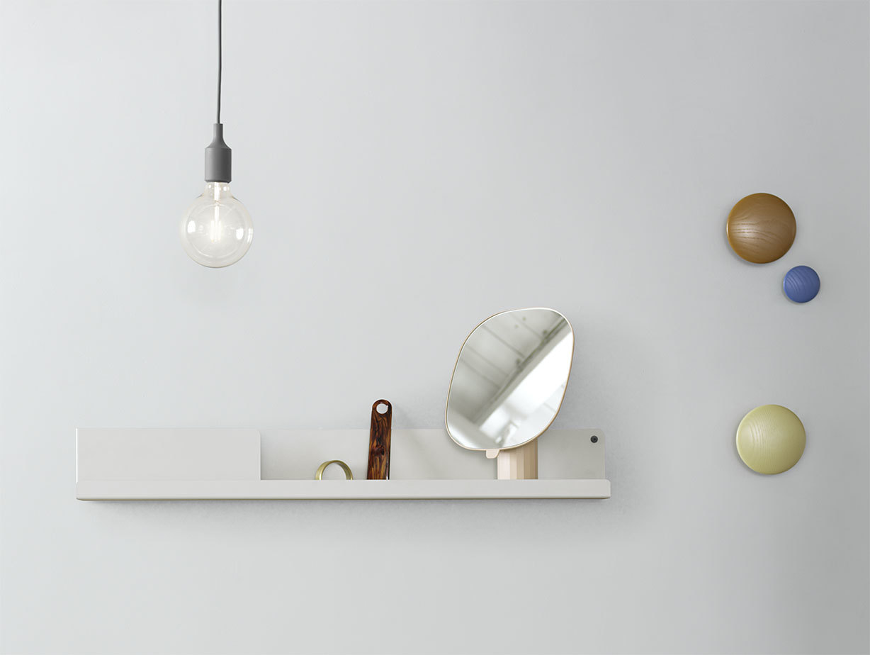 Muuto Fiber stool tube base black Dots xs Ply Folded Mimic mirror E27