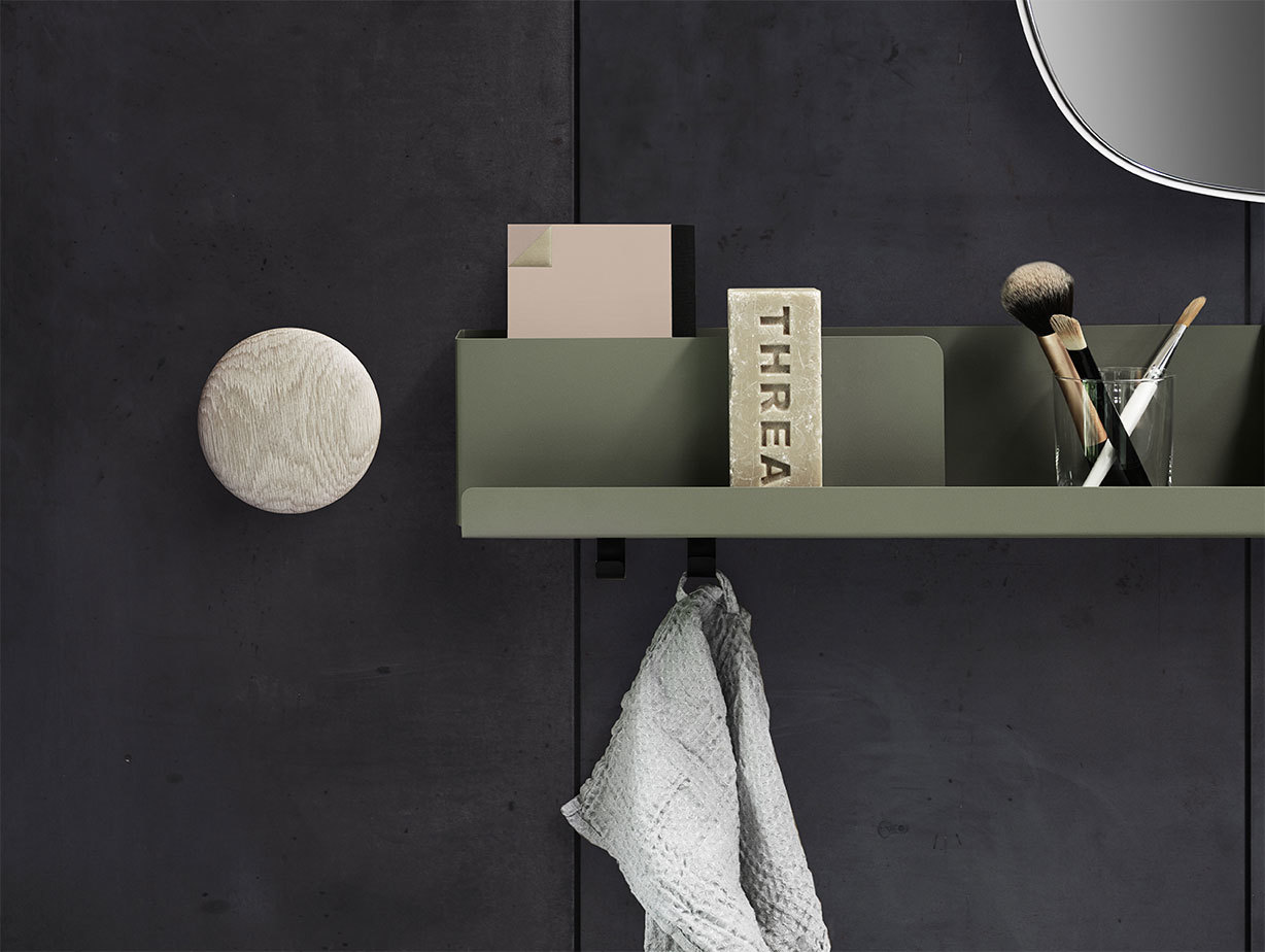 Muuto The Dots metal Framed Folded bathroom