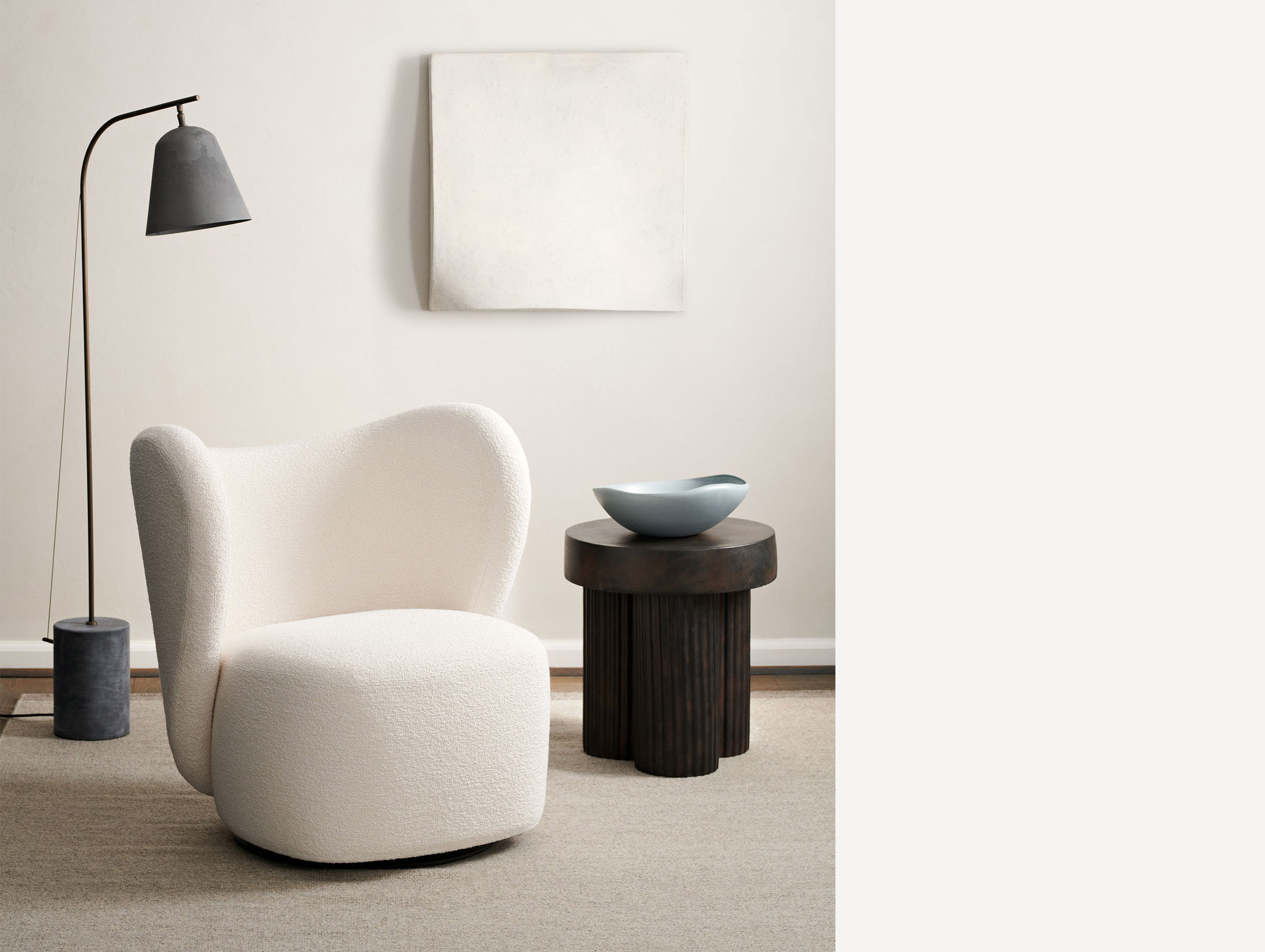 Norr11 kristian sofus hansen tommy hyldahl little big lounge chair lifestyle2