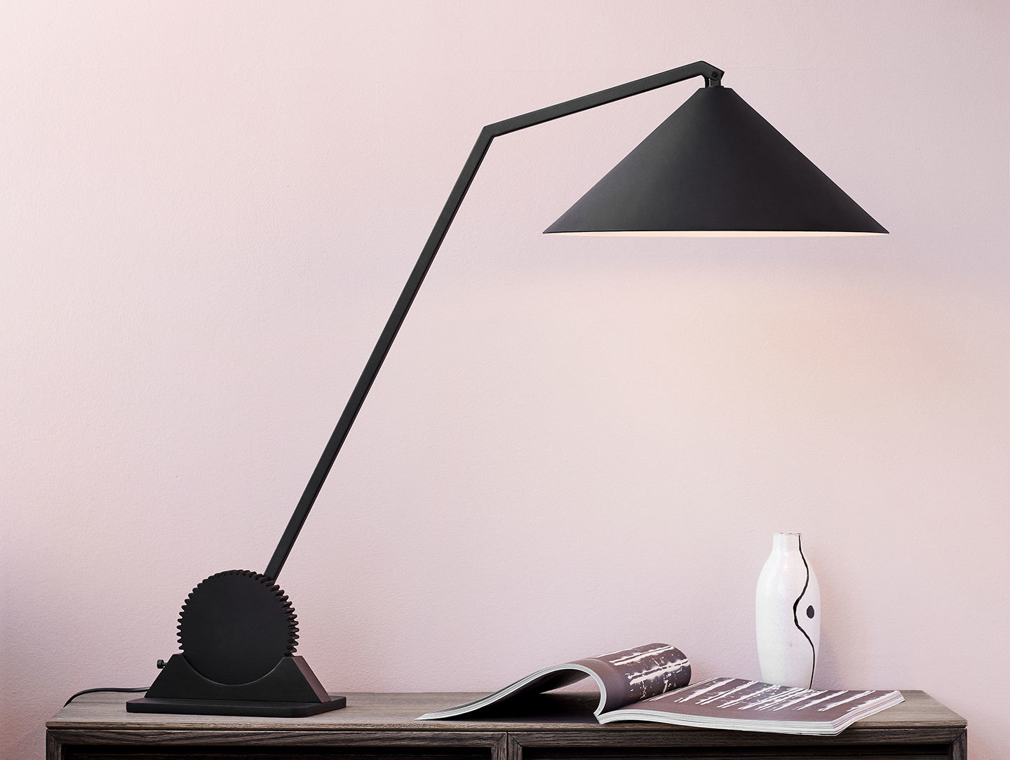 Northern Gear Table Lamp 1 Johan Lindsten