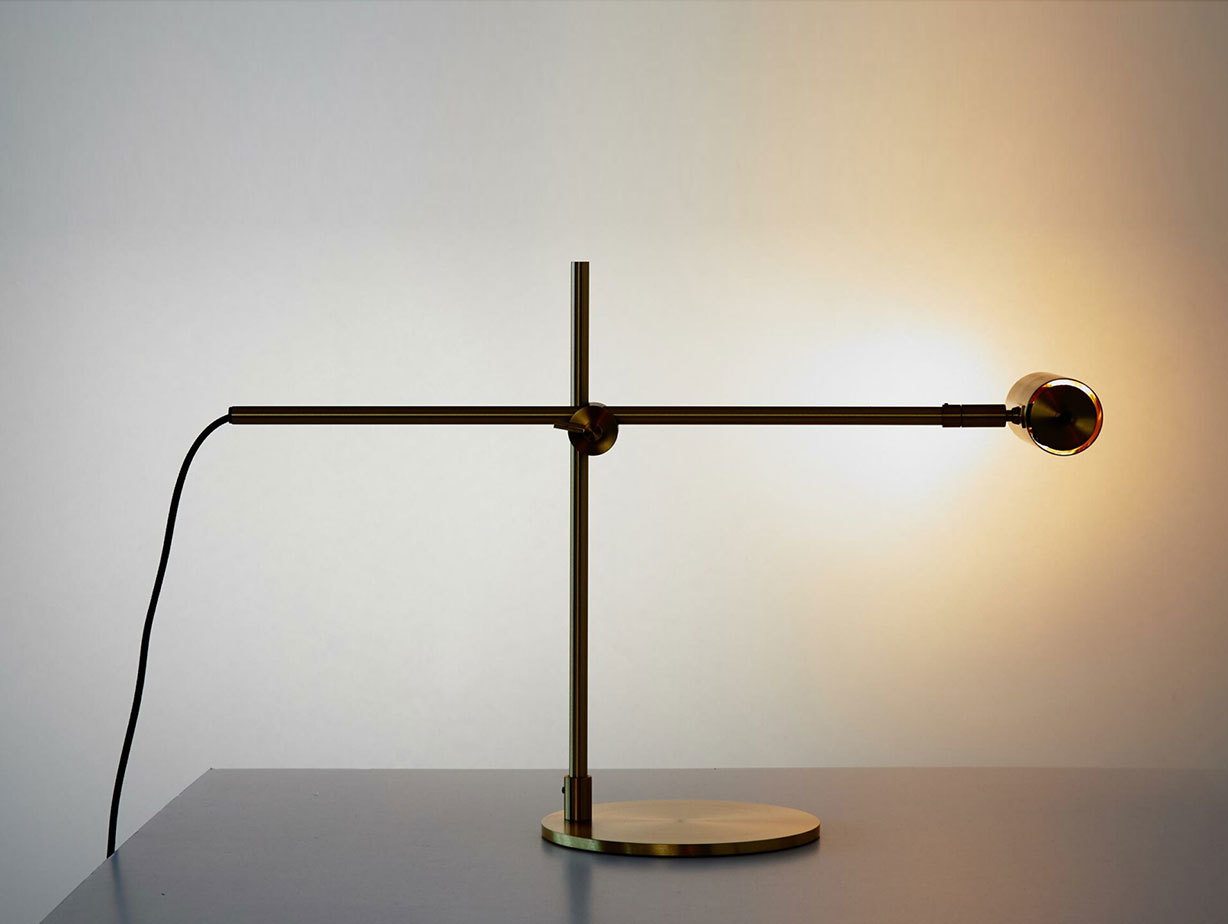 Rubn Lektor Desk Light brass 4