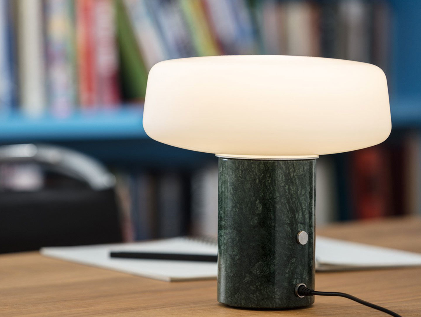 Terence Woodgate Solid Table Light small Serpentine Green Marble 2