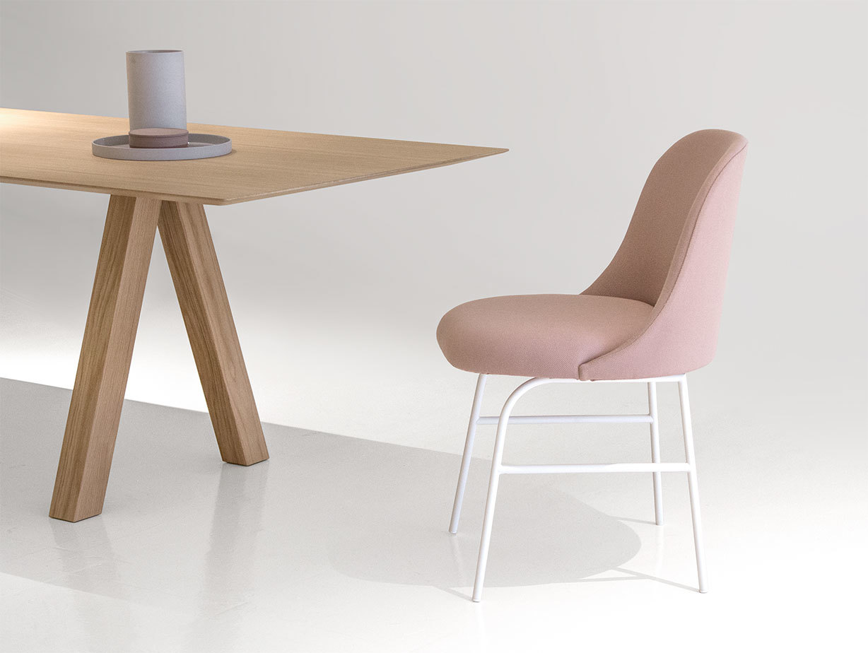 Viccarbe Aleta chair by Jaime Hayon 1