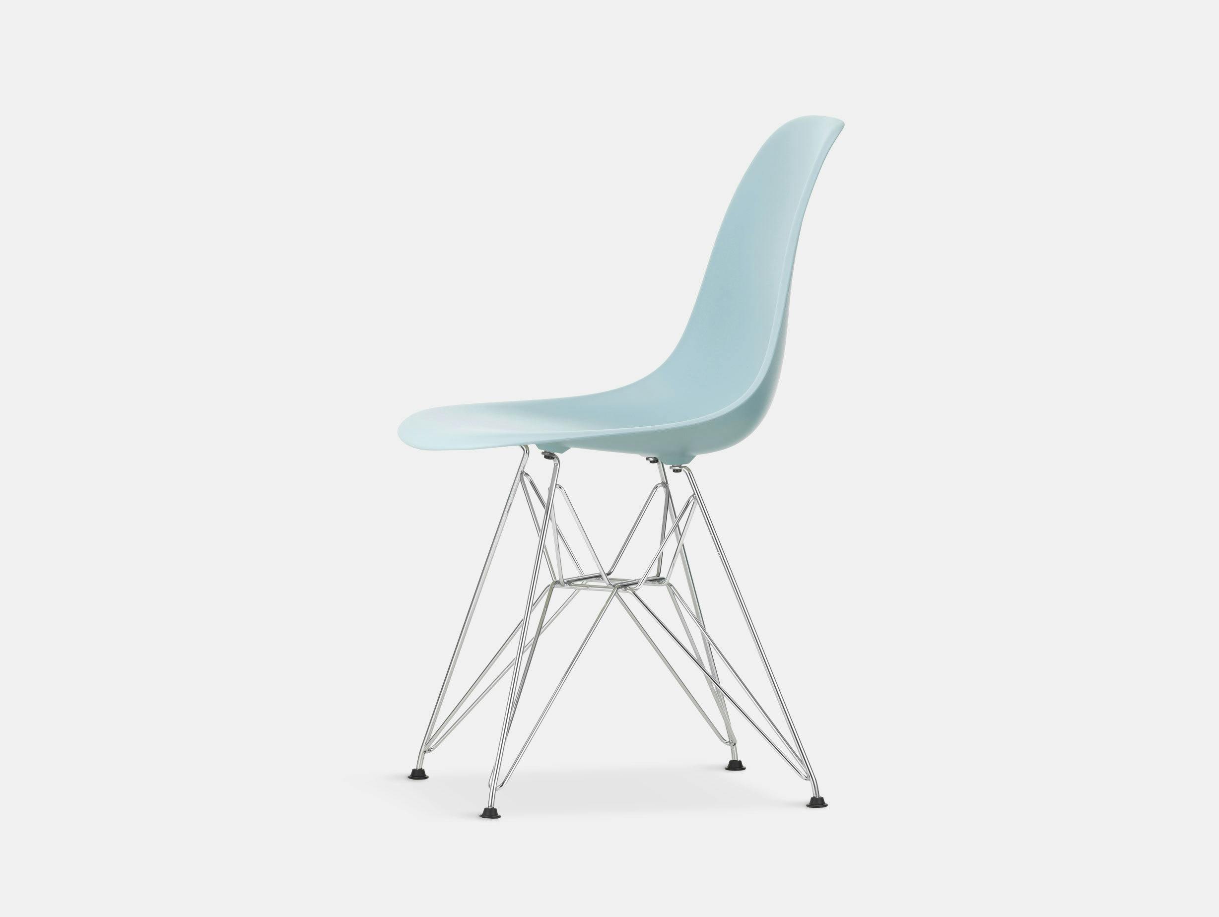 Vitra Eames Plastic Side Chair DSR ice grey chrome legs