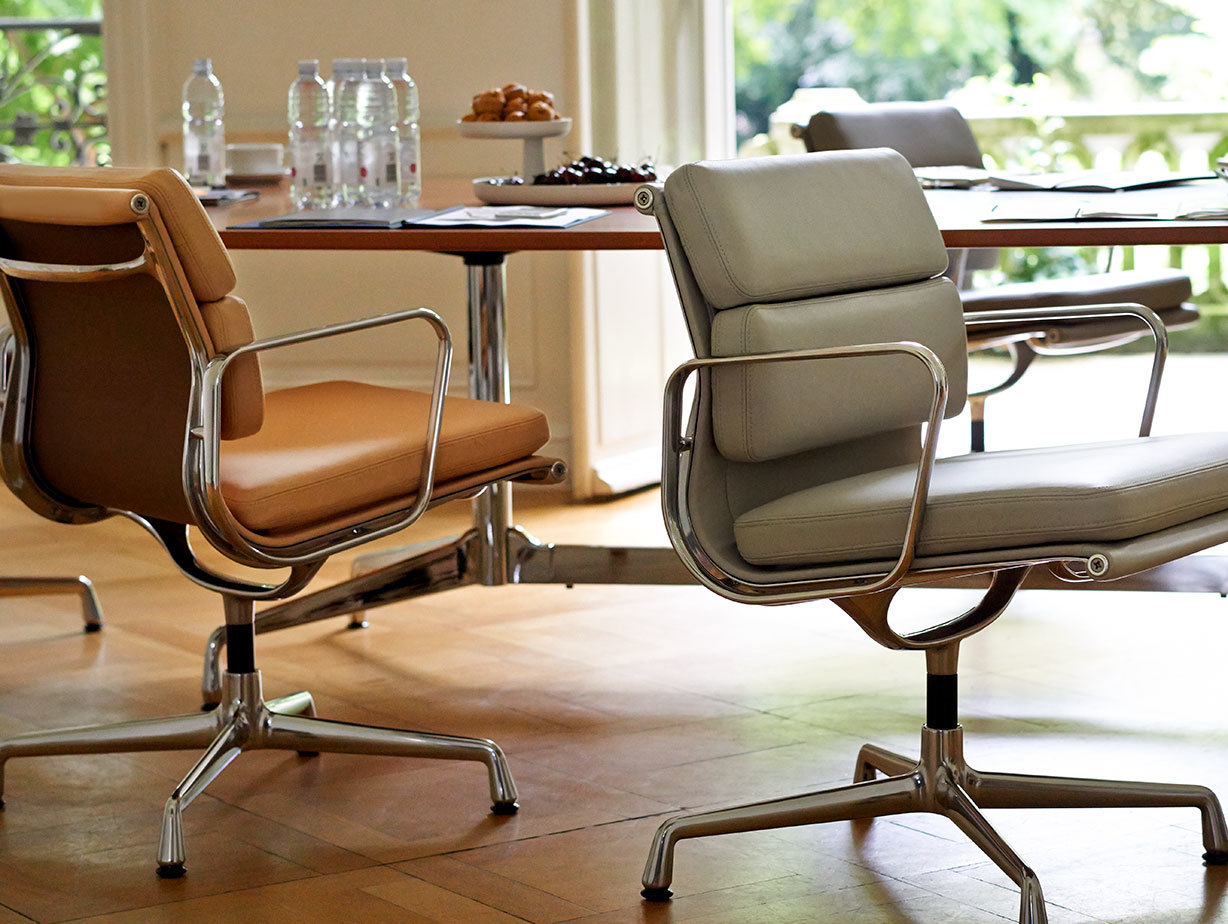 Vitra Soft Pad Chair 208 Cashew Zement