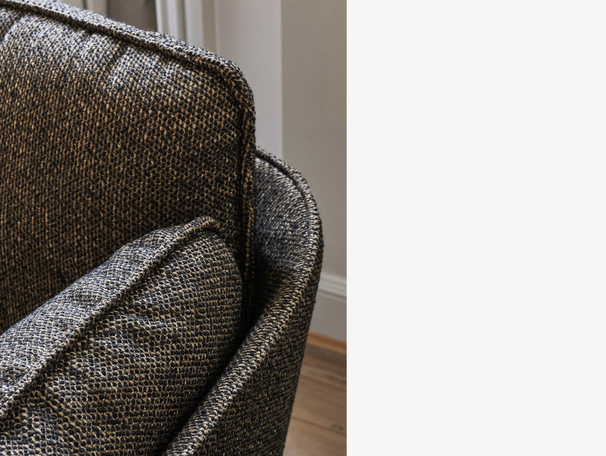 And tradition luca nichetto cloud lounge chair lifestyle2