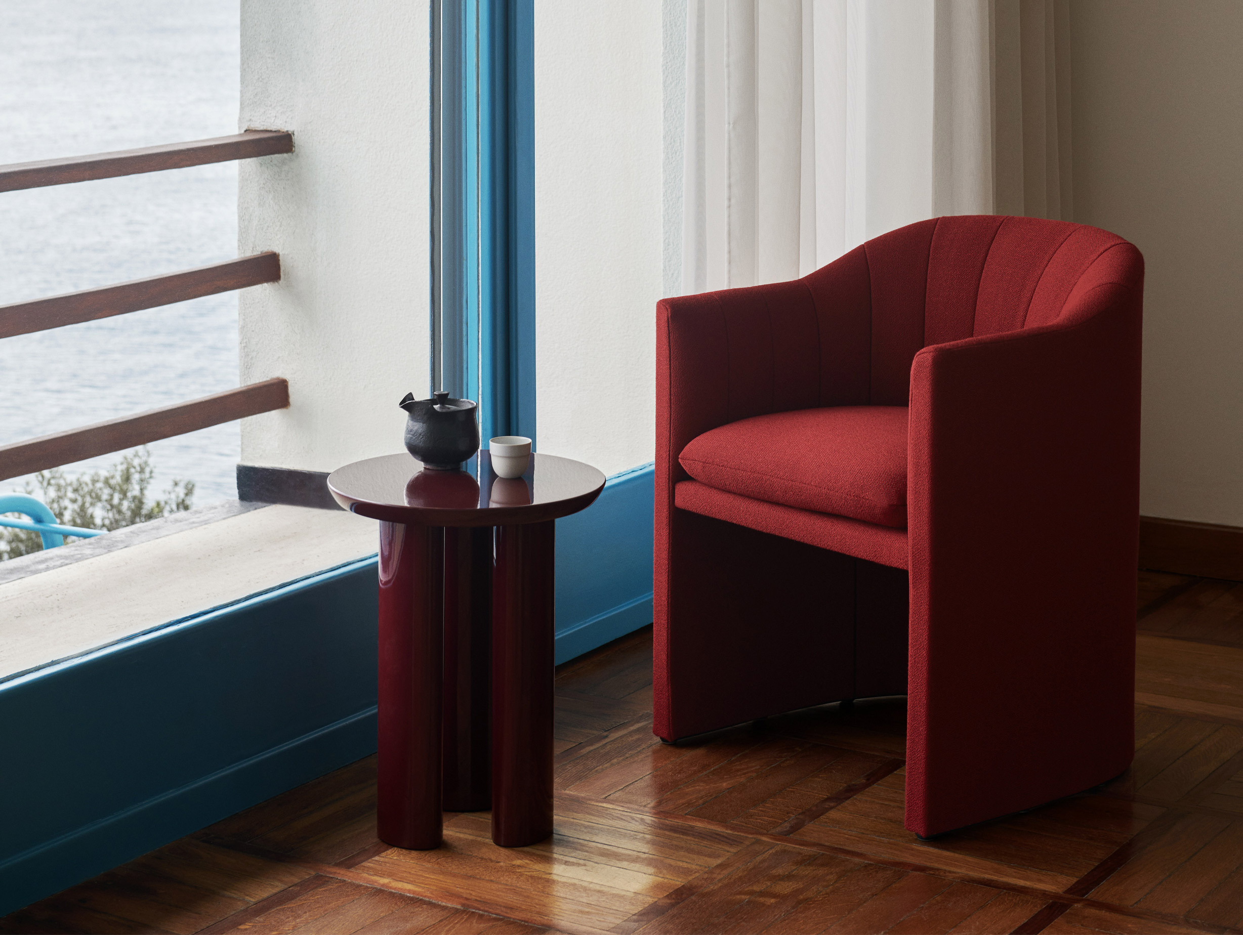 And tradition space copenhagen loafer lounge chair sc23 lifestyle