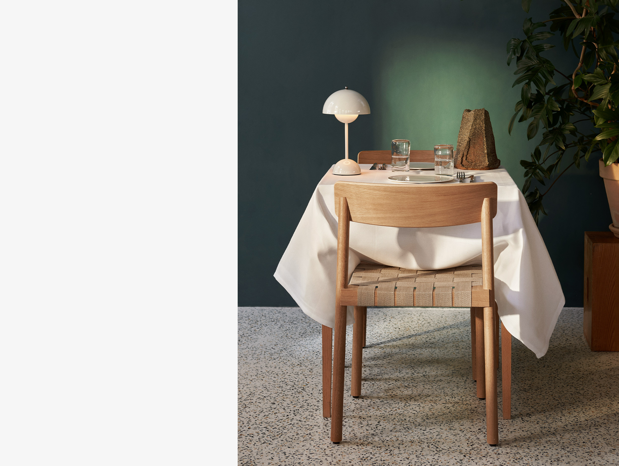 And tradition verner panton flowerpot portable light vp9 lifestyle