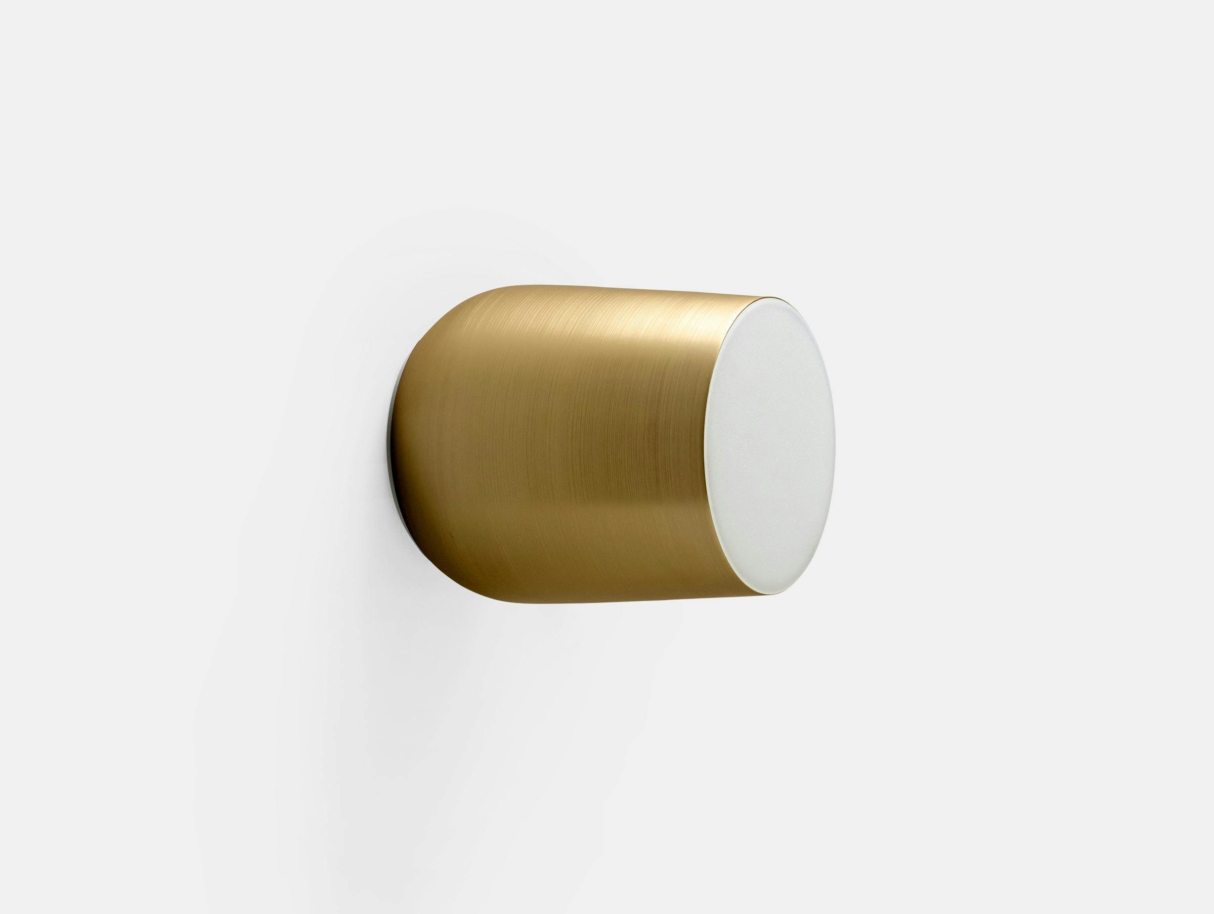 And Tradition Passepartout Wall Light Jh10 Gold Jaime Hayon