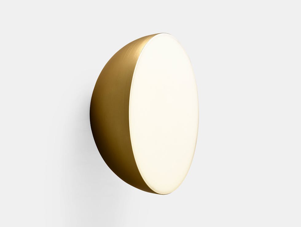 And Tradition Passepartout Wall Light Jh12 Gold Jaime Hayon