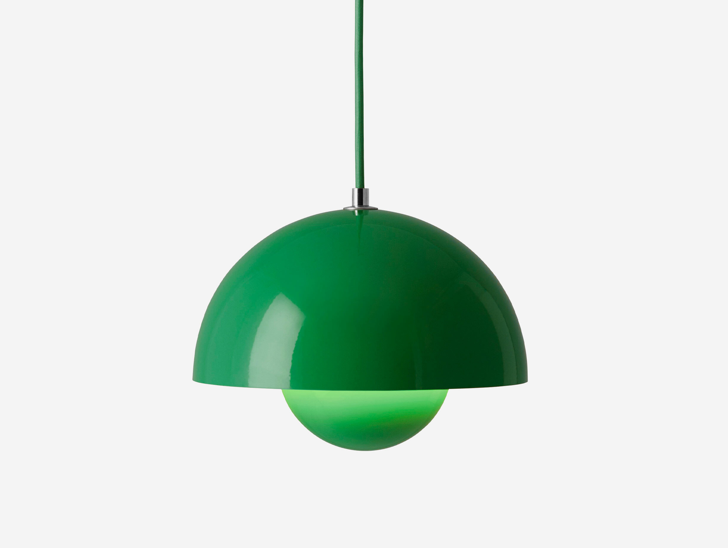 Andtradition flowerpot vp1 lamp signal green