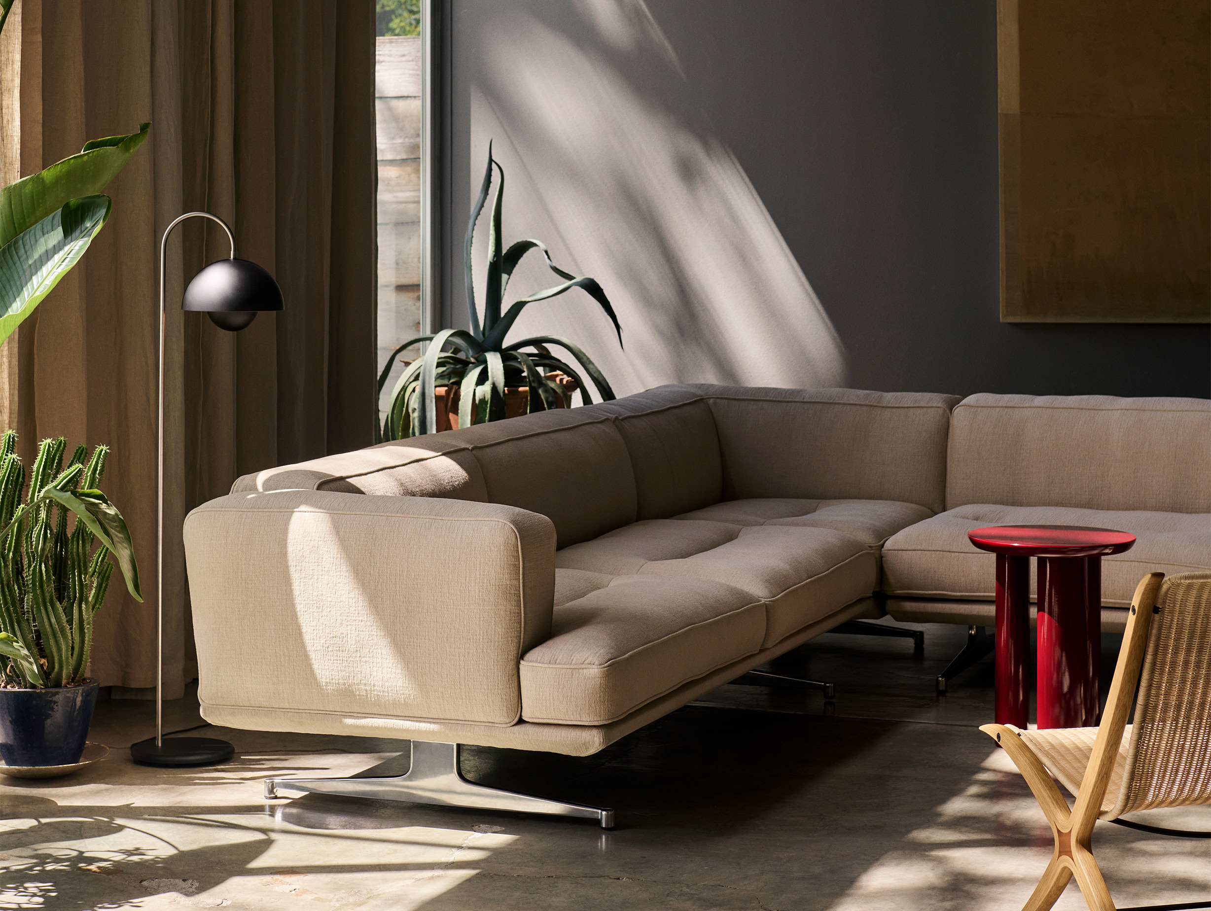 Quickship and tradition verner panton flowerpot floor lamp vp12 lifestyle1