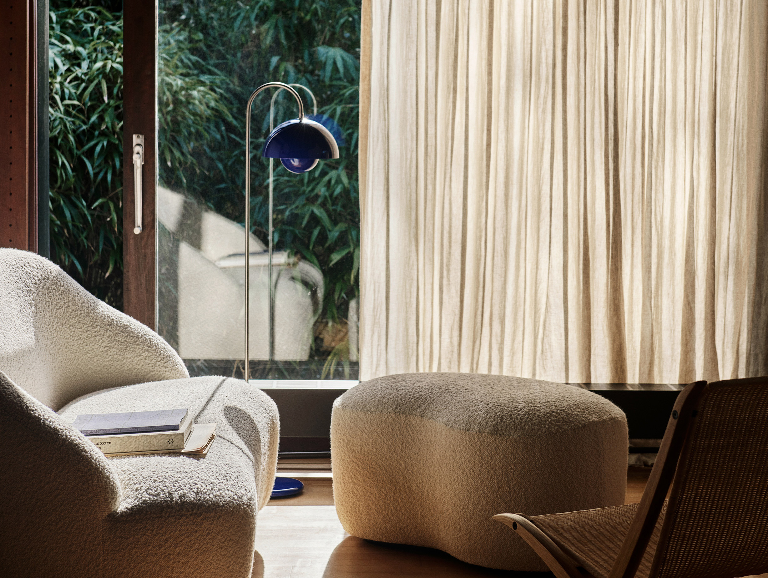 Quickship and tradition verner panton flowerpot floor lamp vp12 lifestyle2