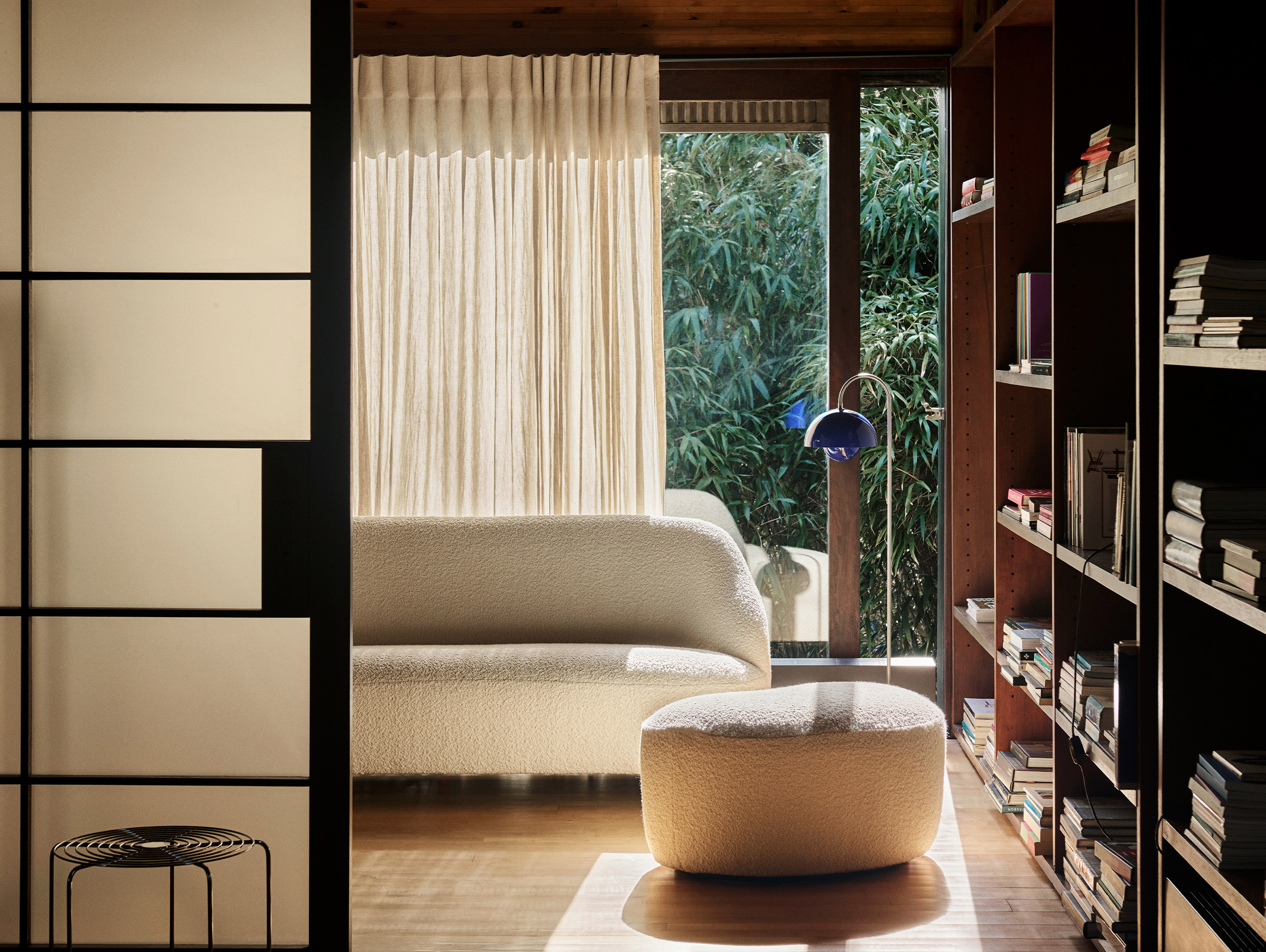 Quickship and tradition verner panton flowerpot floor lamp vp12 lifestyle4