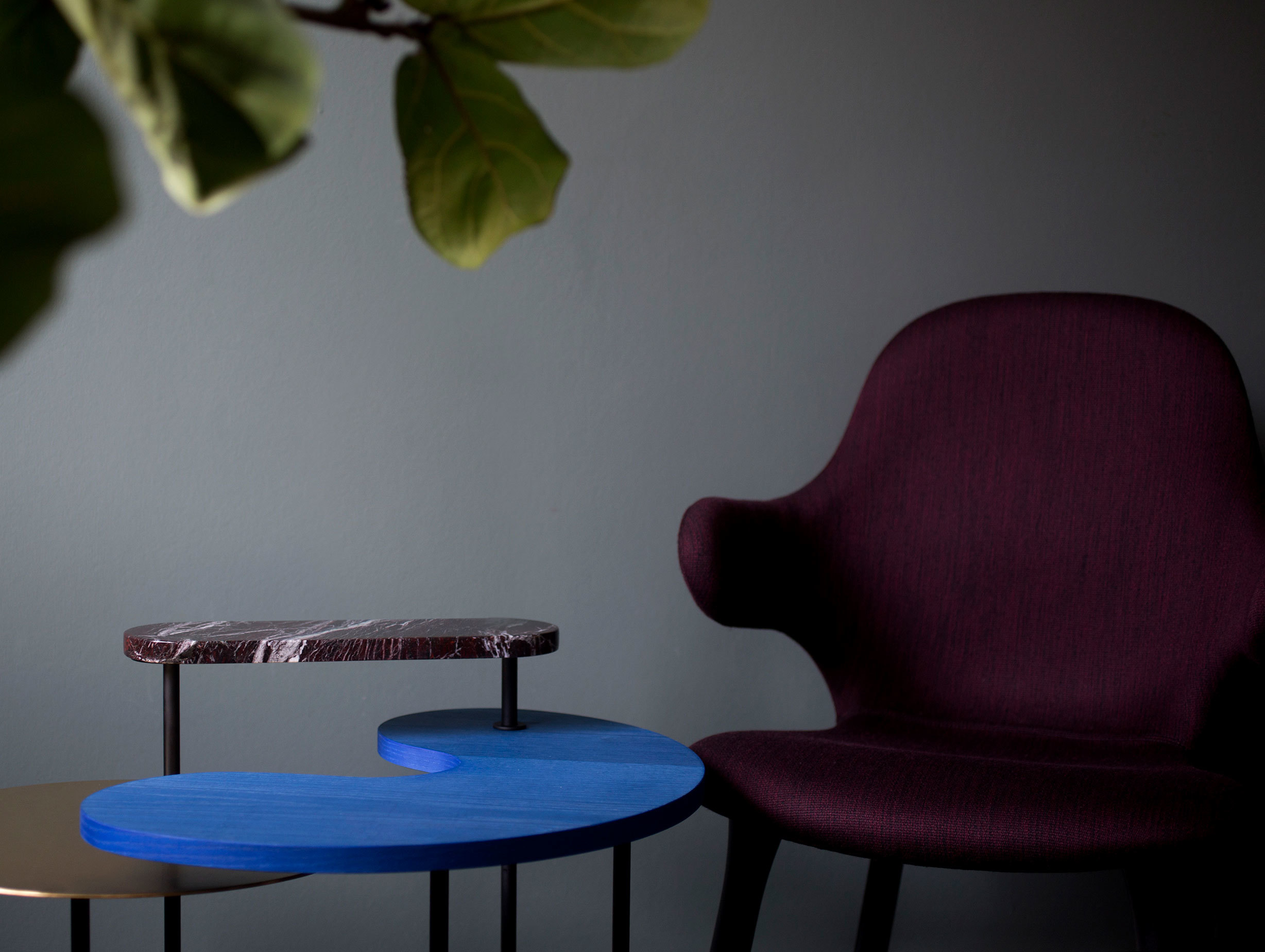 And Tradition Catch Chair Jh1 Jaime Hayon Palette Table