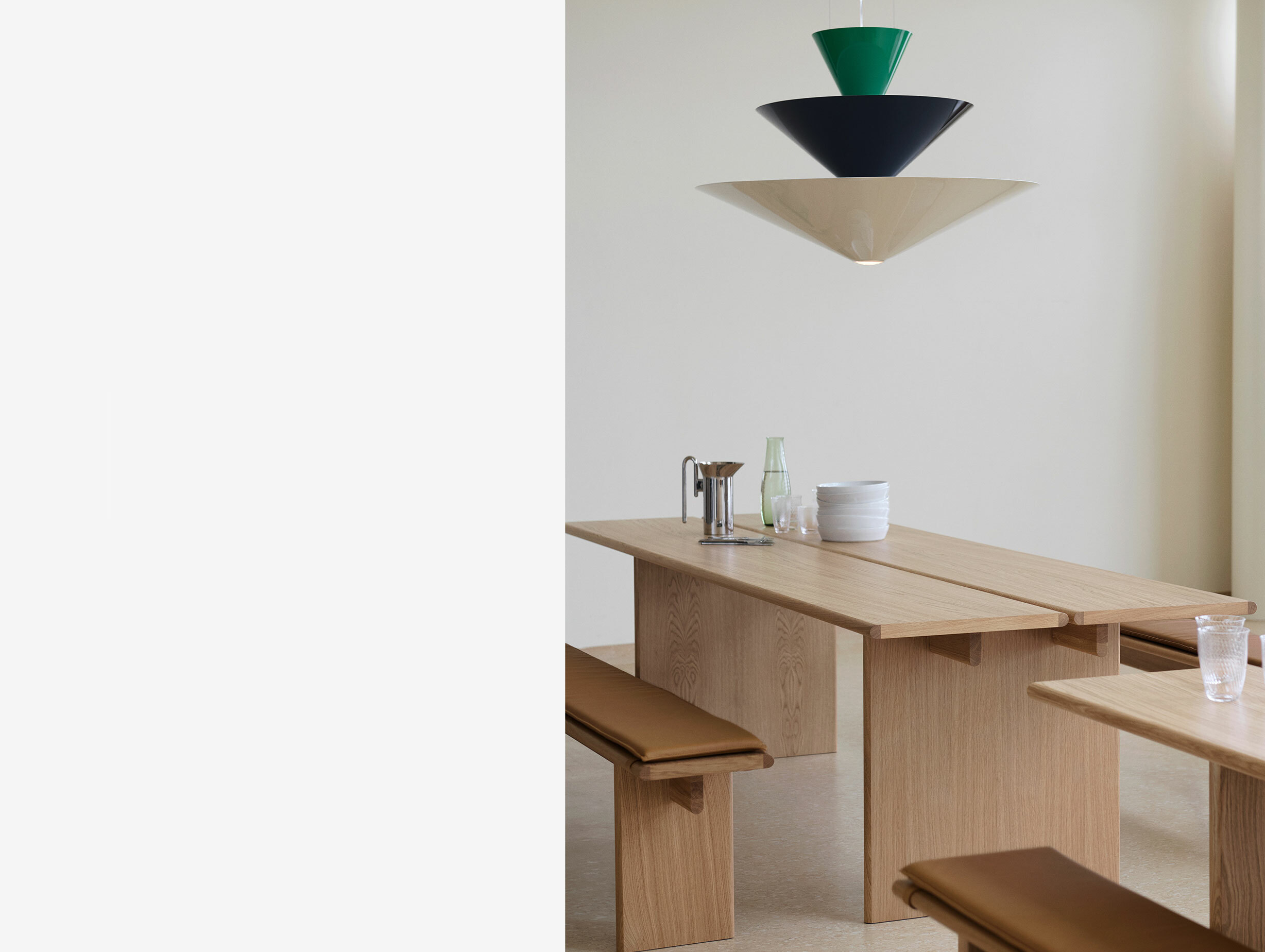 Andtradition Gio LN15 signal green deep blue ecru white story 3