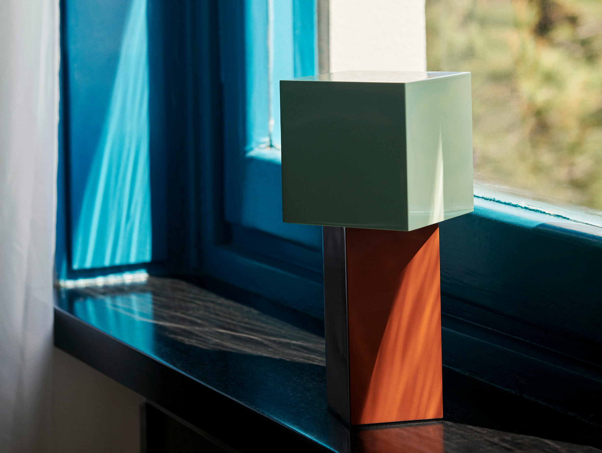 Andtradition Pivot ATD7 portable lighting ls 2