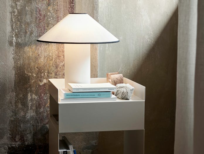 Andtradition colette atd6 table lamp ls 4