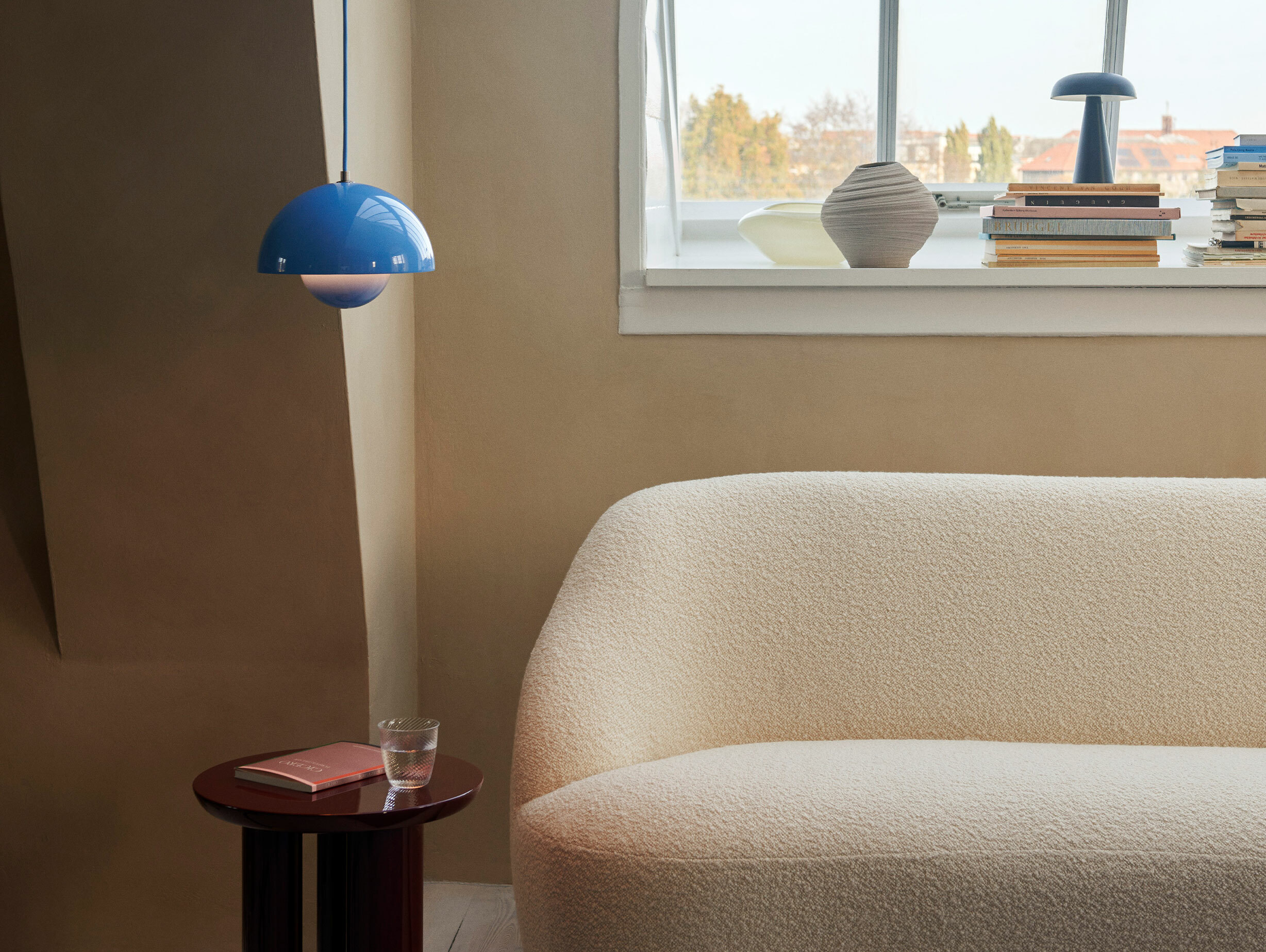 Andtradition flowerpot vp1 swim blue ls