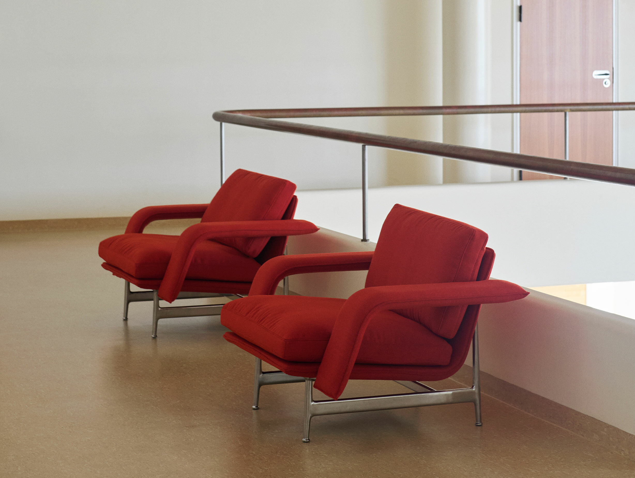 Andtradition meantime lounge chair AV29 story 01