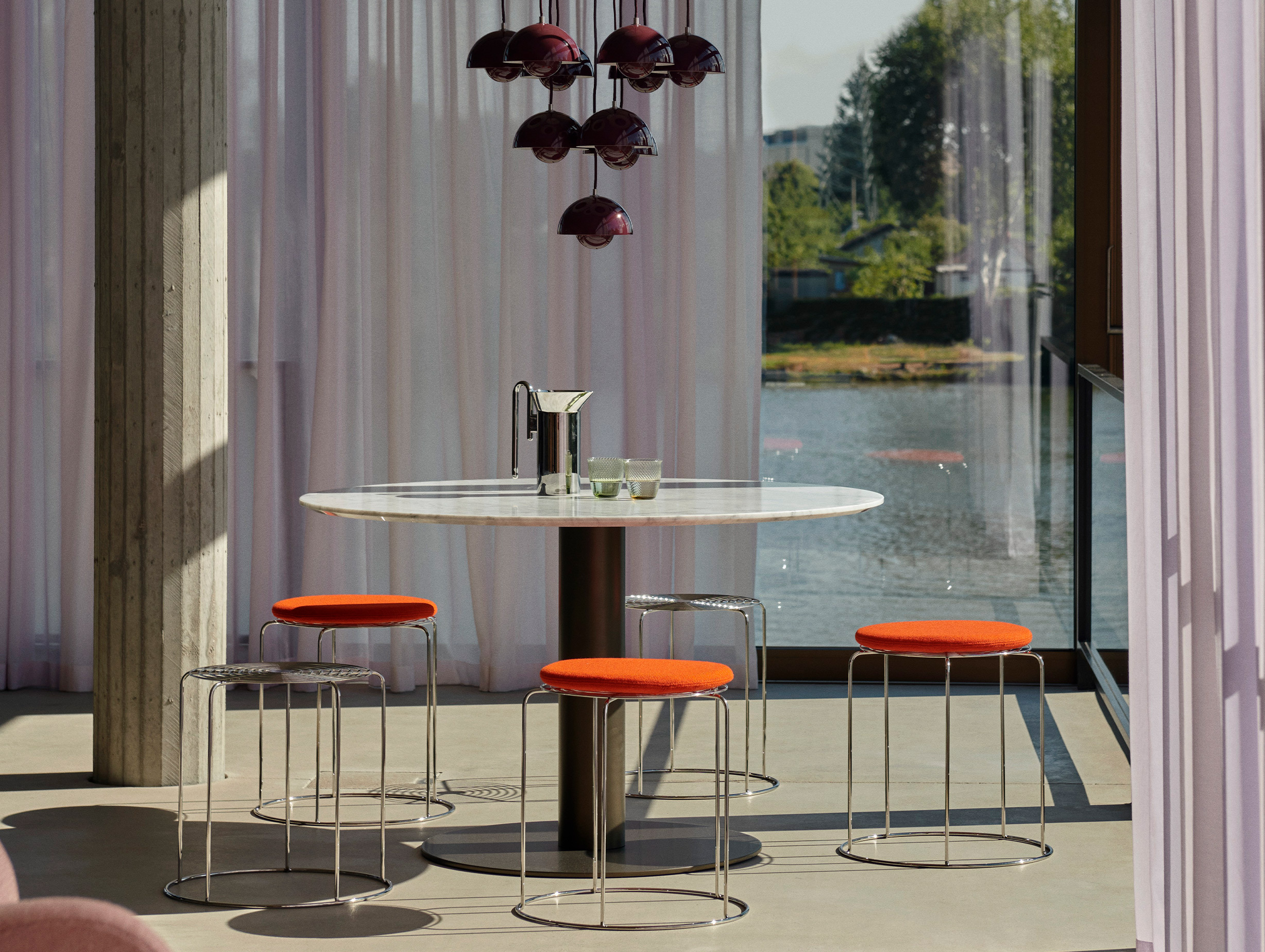 Tradition verner panton wire stool vp11 mirror polished steel hallingdal lifestyle4