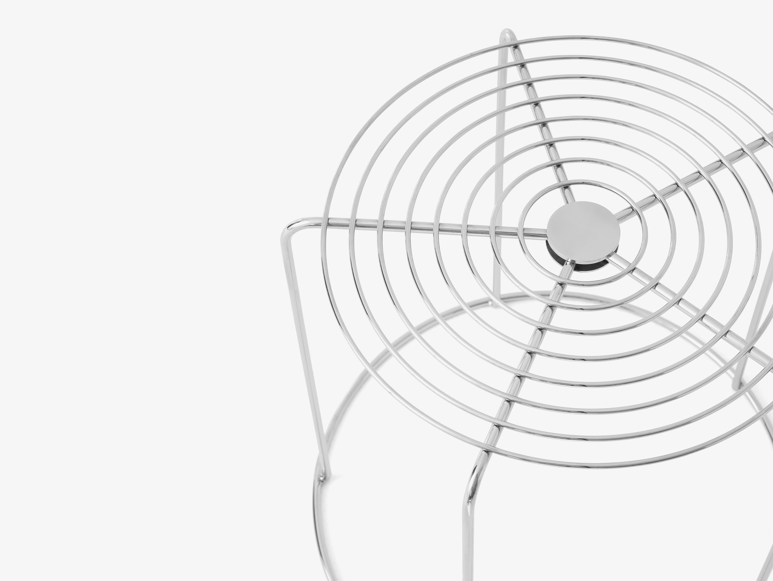 Tradition verner panton wire stool vp11 mirror polished steel lifestyle