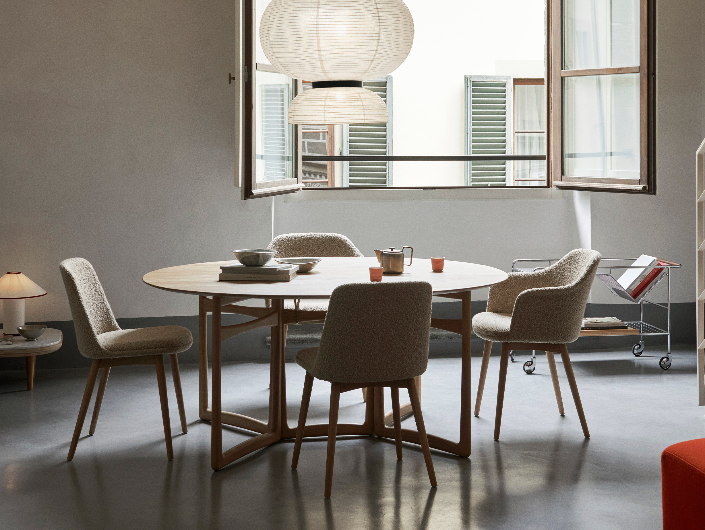 Tradition hee welling rely side chair hw78 lifestyle3