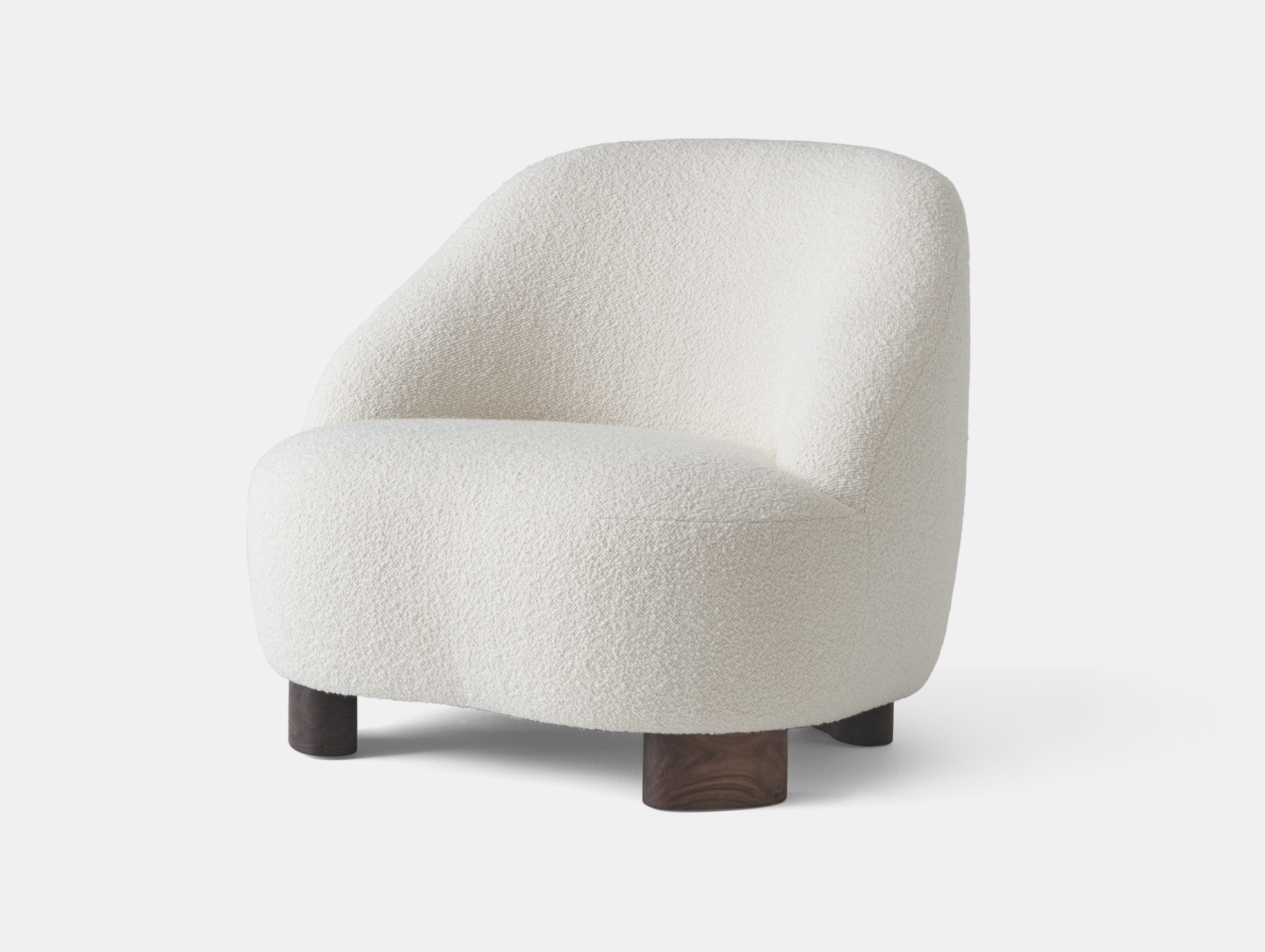 Tradition louise liljencrantz margas lc1 lounge chair oiled walnut karakoru001