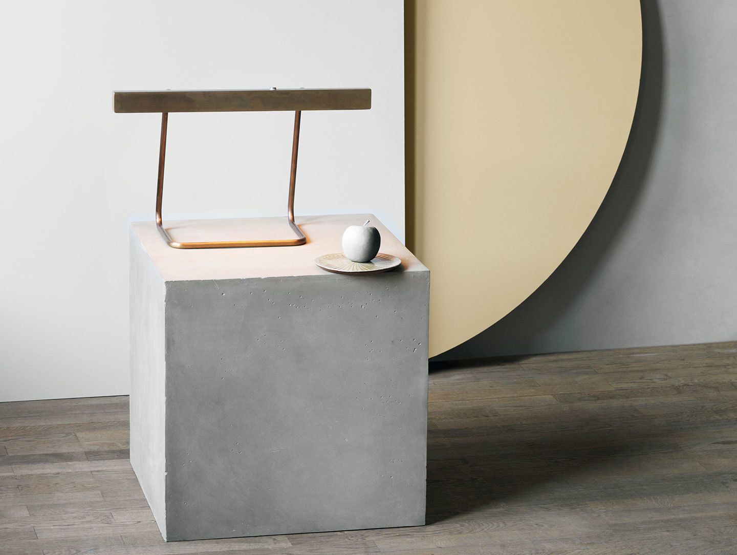 Anour T Model Table Lamp1