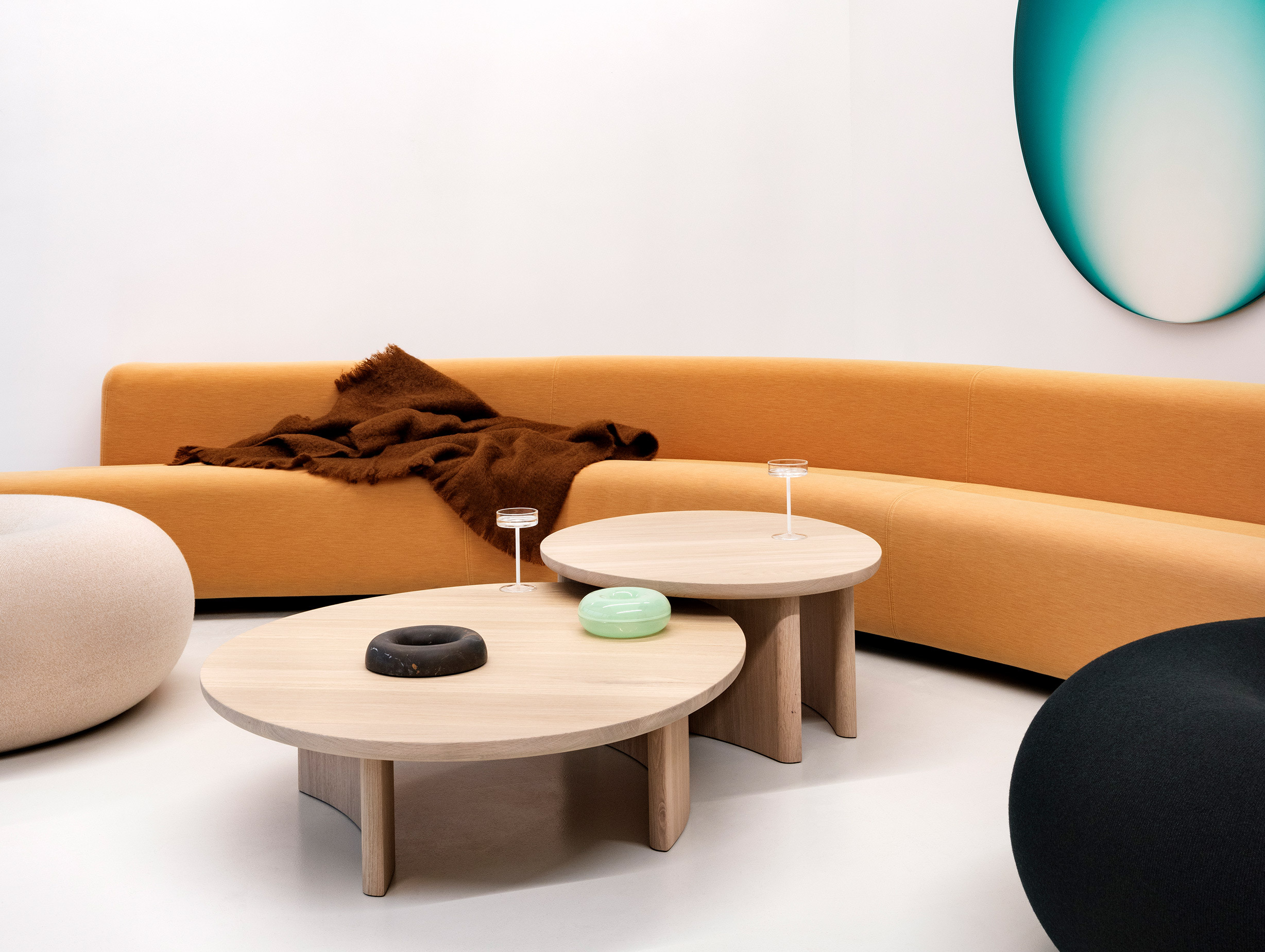 Arco sabine marcelis dew coffee table lifestyle 2