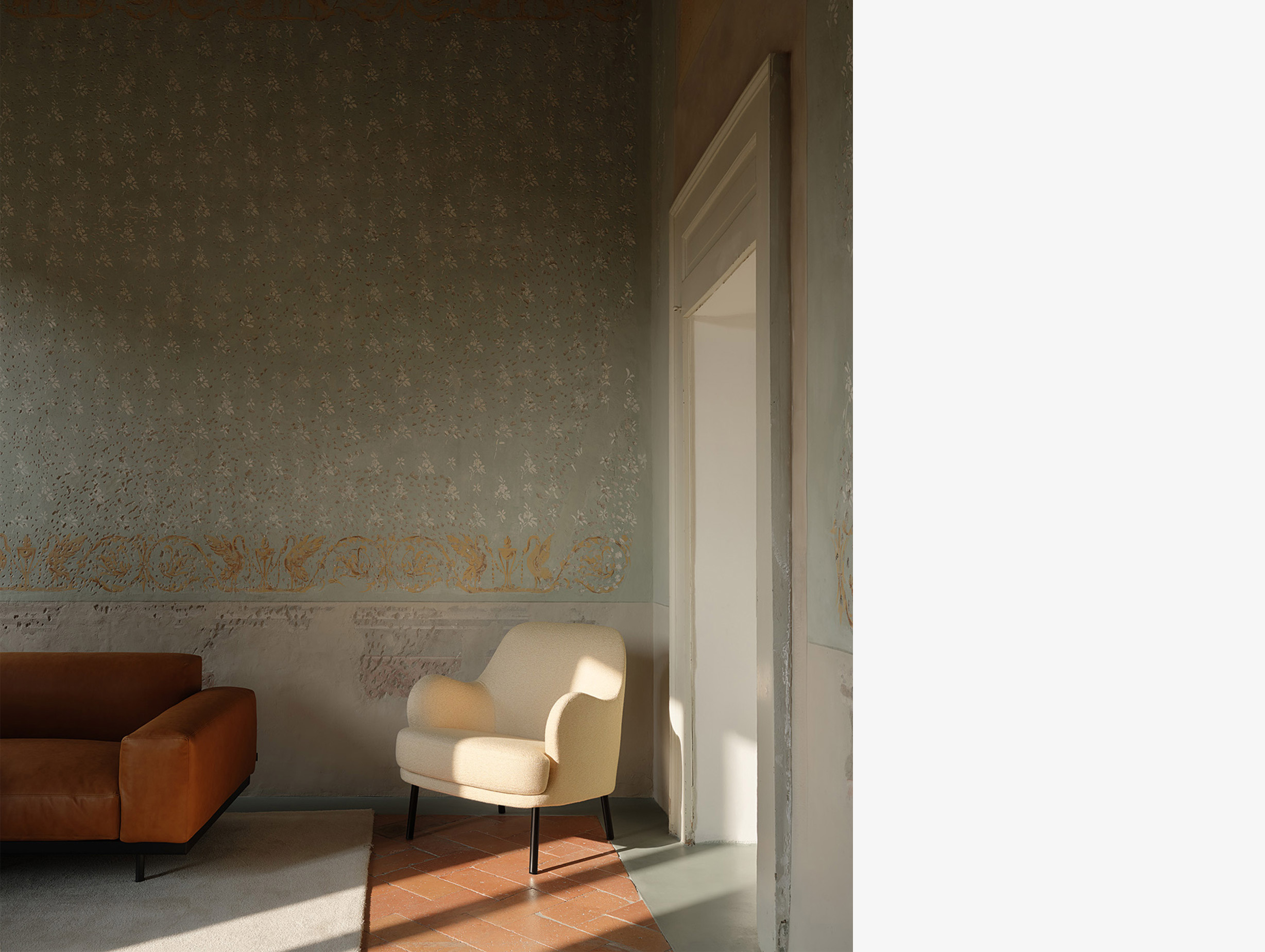 Arflex claesson koivisto rune brigitte lounge chair lifestyle