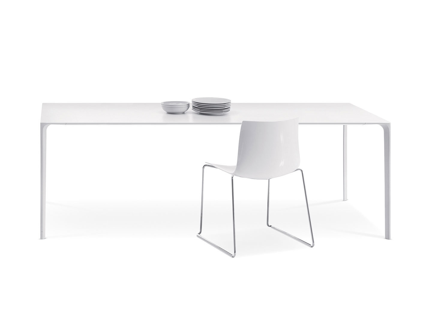 Arper Nuur Table White Simon Pengelly