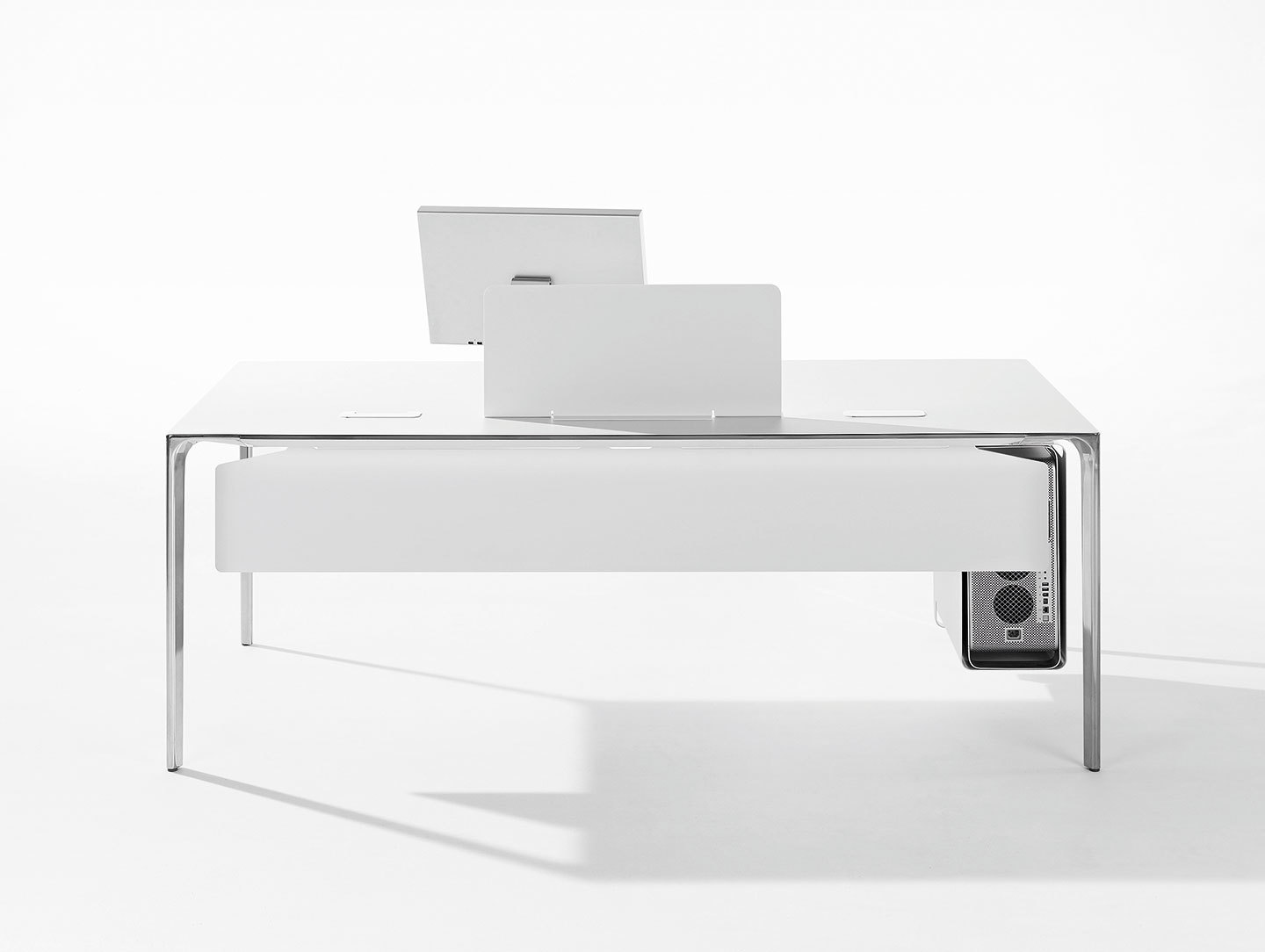 Arper Nuur Desk 2 Simon Pengelly