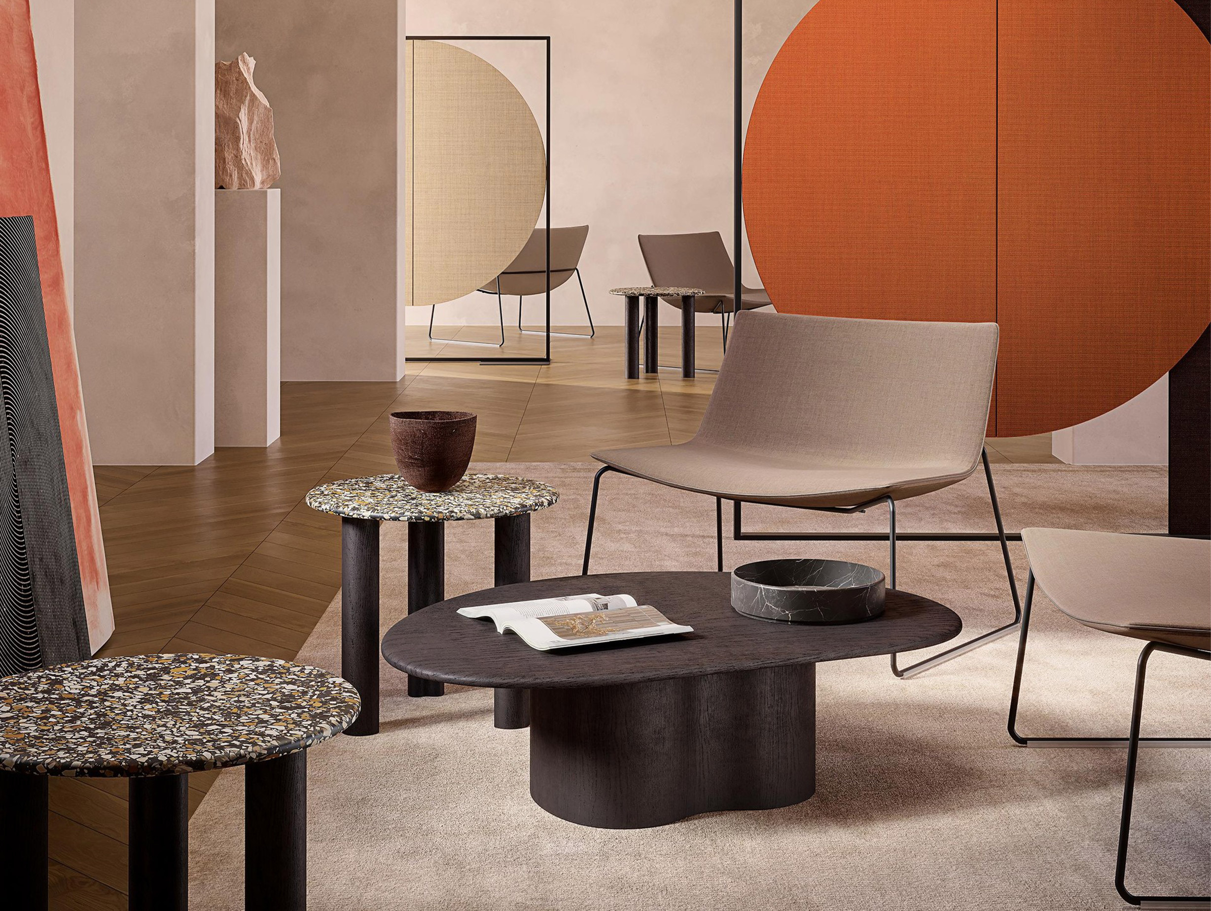 Arper lievore altherr ghia table central lifestyle2