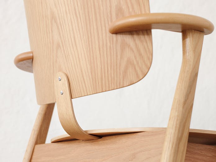 Artek Domus Chair Back Detail Ilmari Tapiovaara