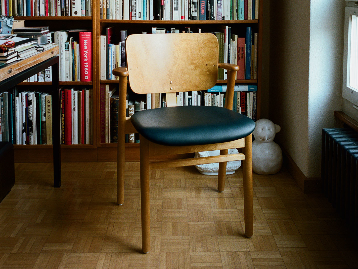 Artek Domus Chair Library Ilmari Tapiovaara