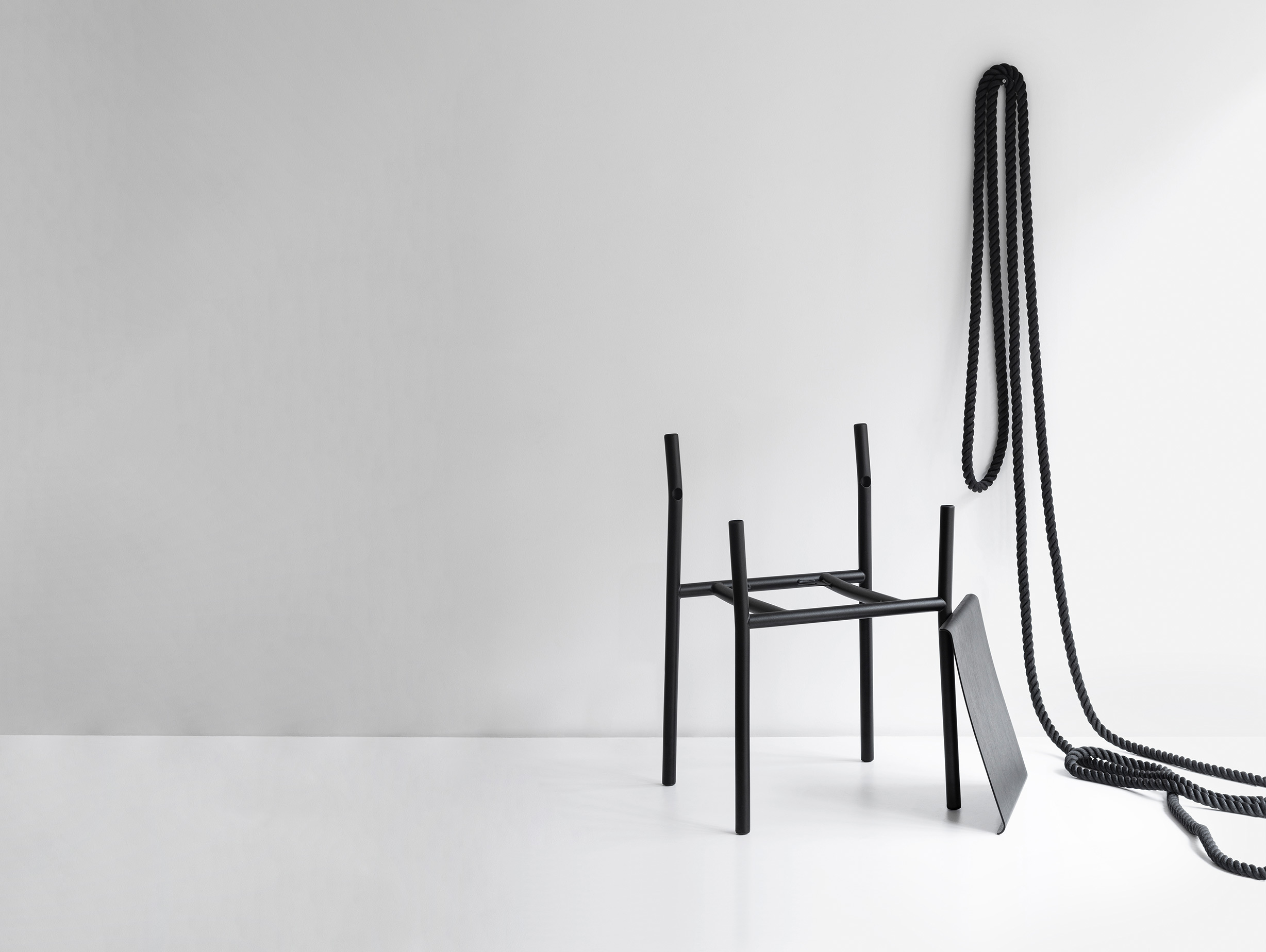 Artek rope chair lifestyle 2