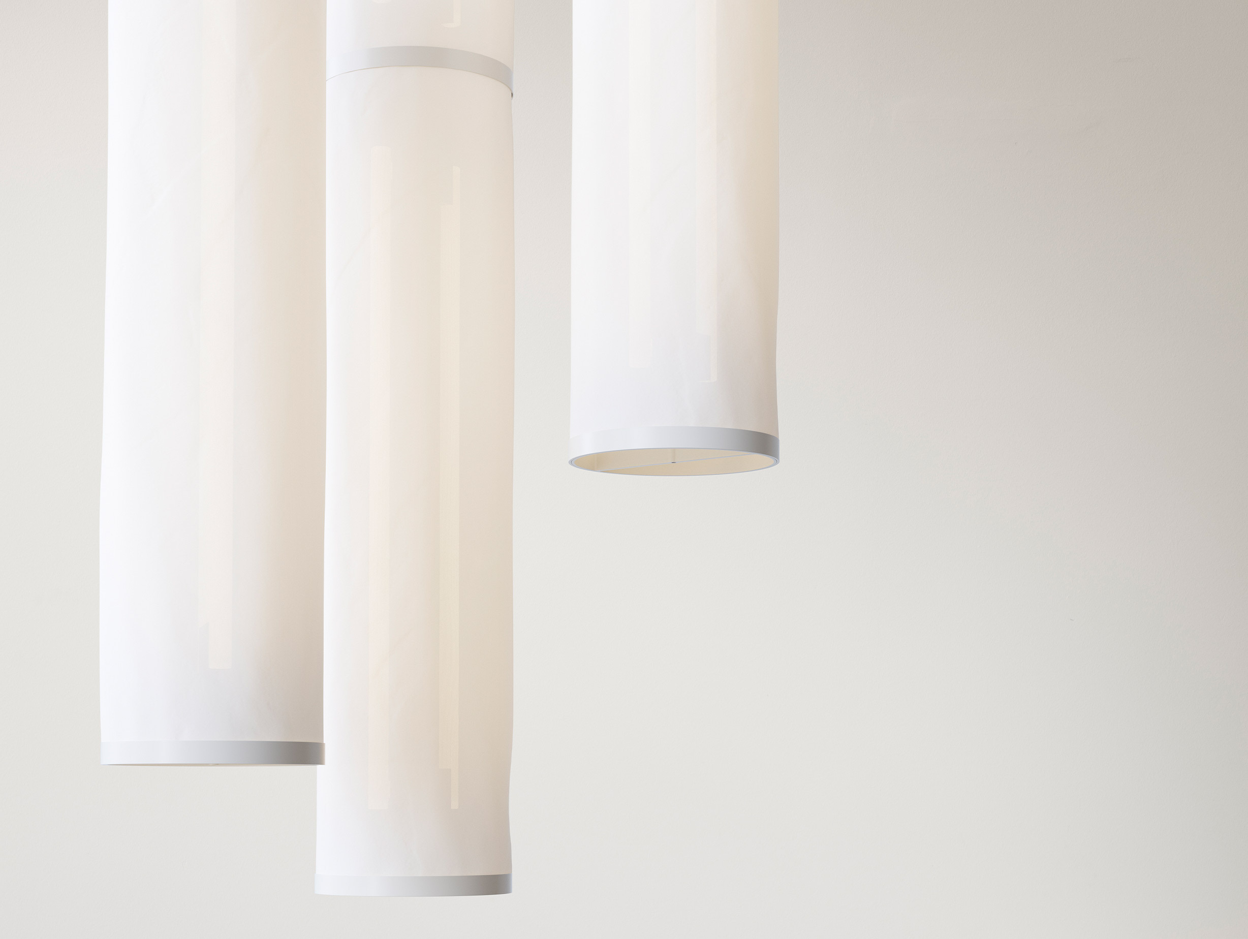 Astep david thulstrup isol suspension pendant lamp lifestyle5