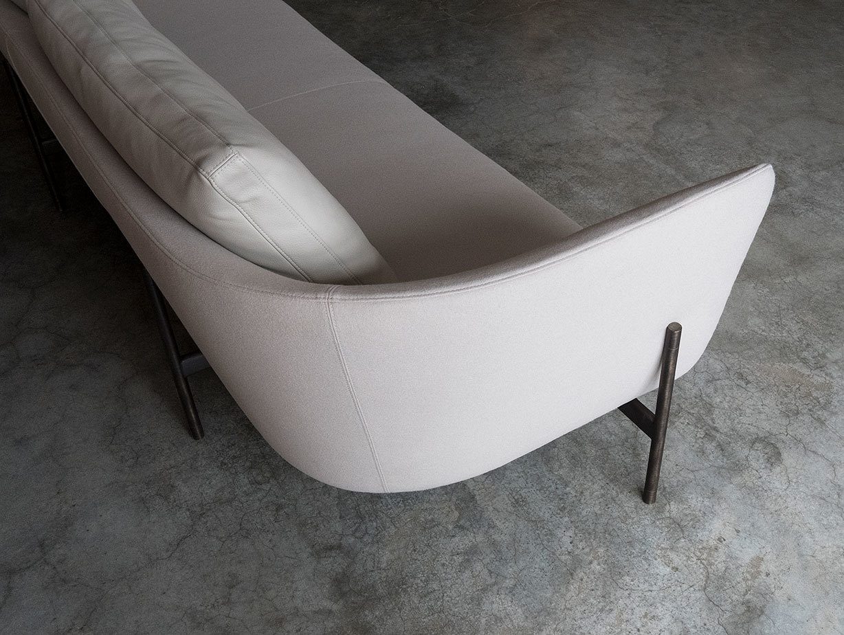 Bensen loft sofa detail