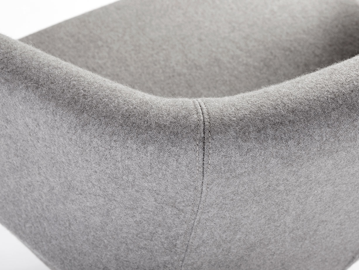 Bensen lotus lounge chair detail 1