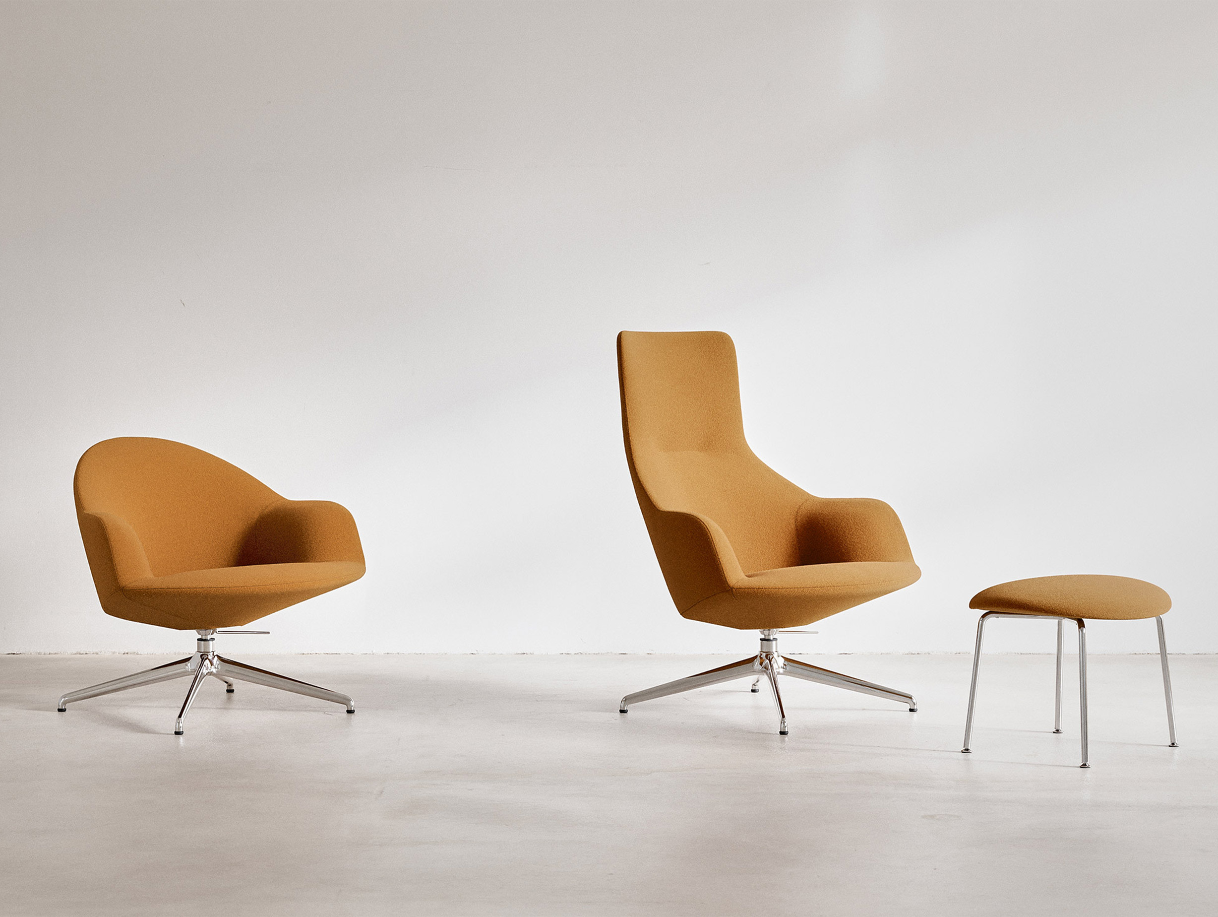 Bensen circa lounge chair highback swivel with armrests chrome base lifestyle