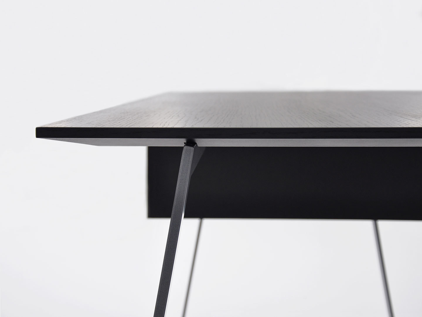 Bensen Homework Desk Wood Top Detail