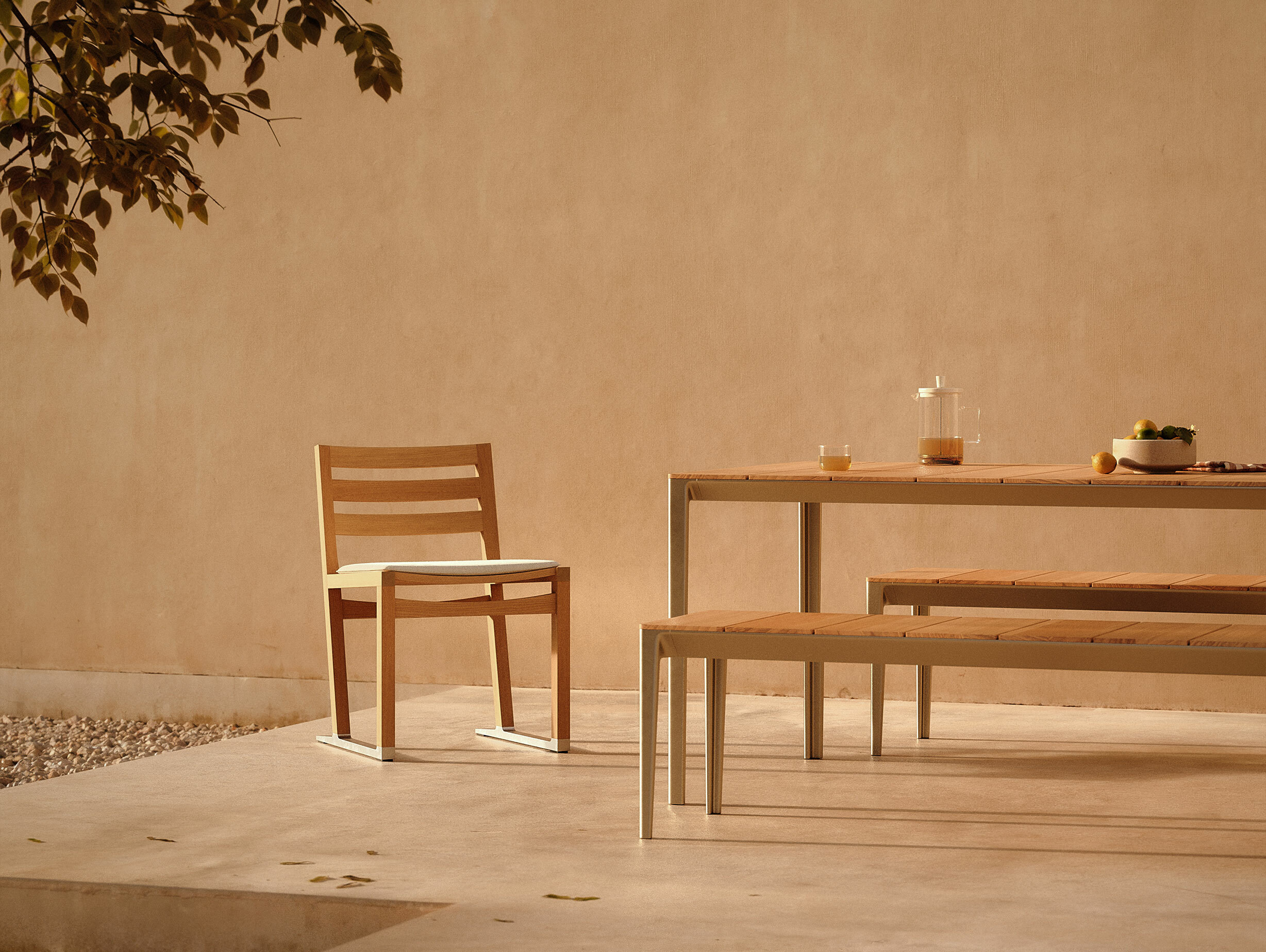 Bensen lean outdoor chair story 4