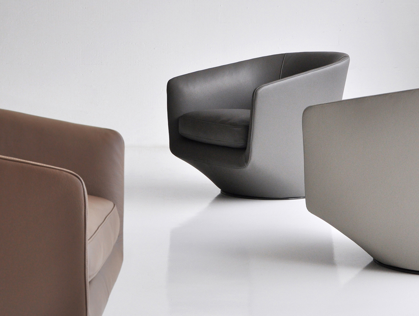 Bensen u turn lounge chair 2