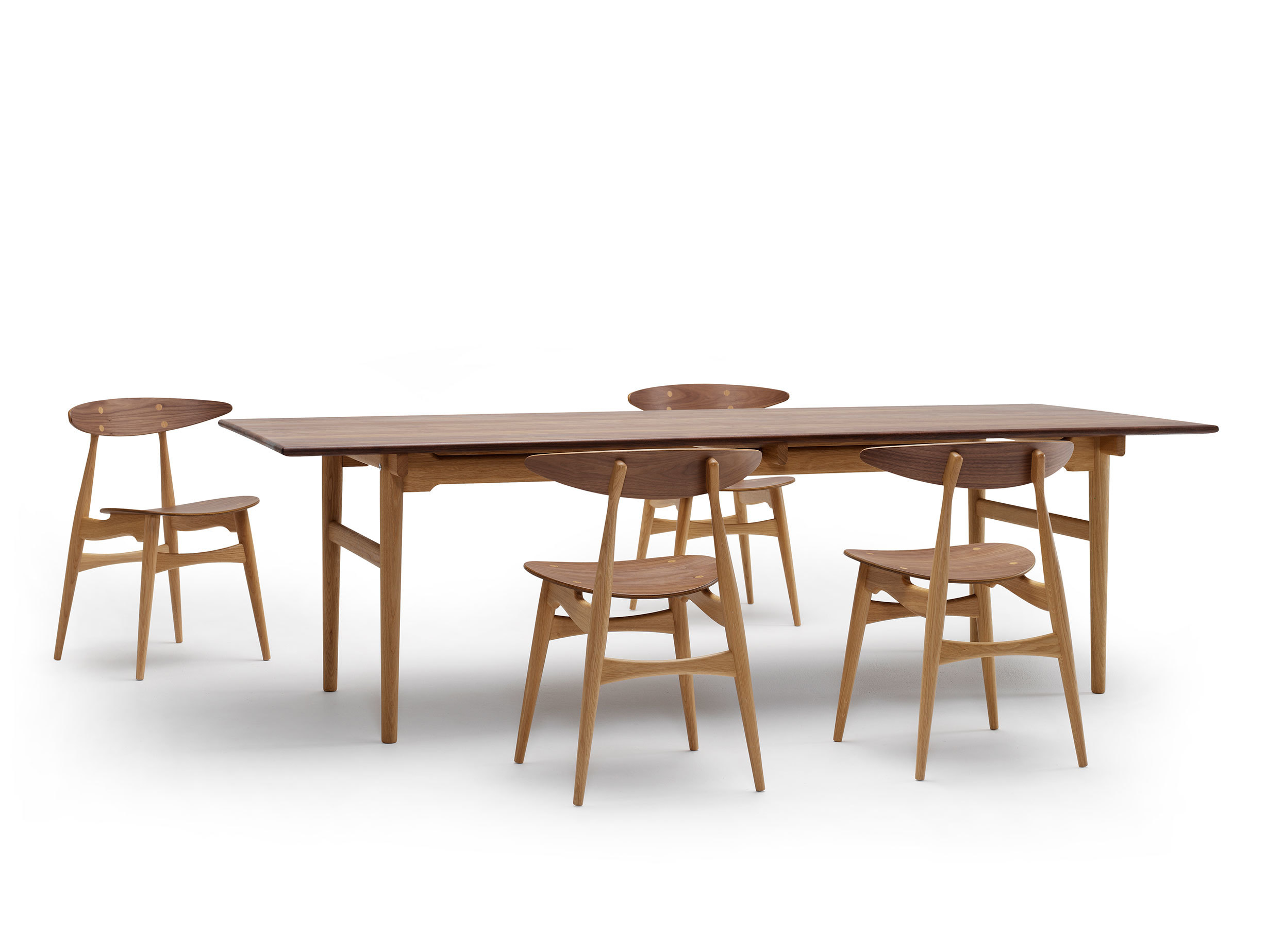 Carl Hansen Ch33 Chairs Walnut Ch327 Table