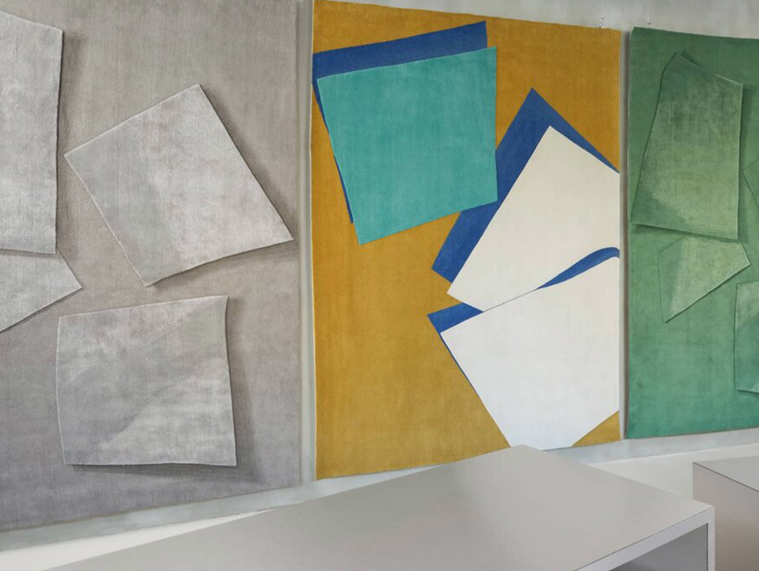 Cc tapis muller van severen ombra rug block lifestyle