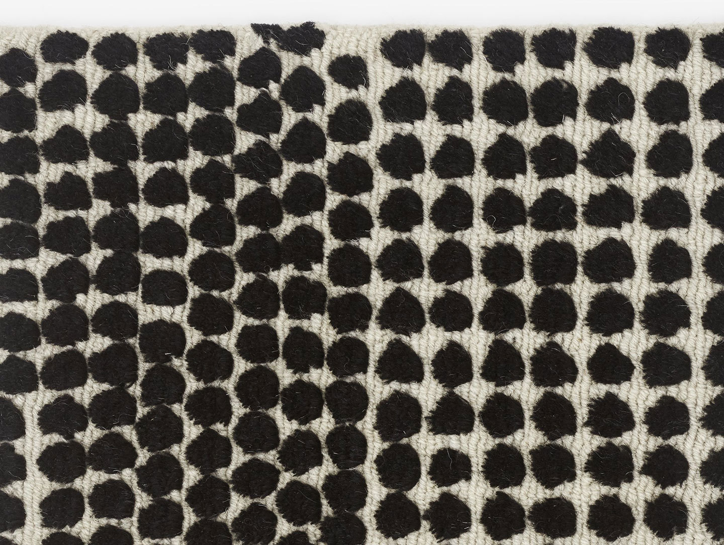 Danskina Semis Rug Ronan And Erwan Bouroullec 130 Detail