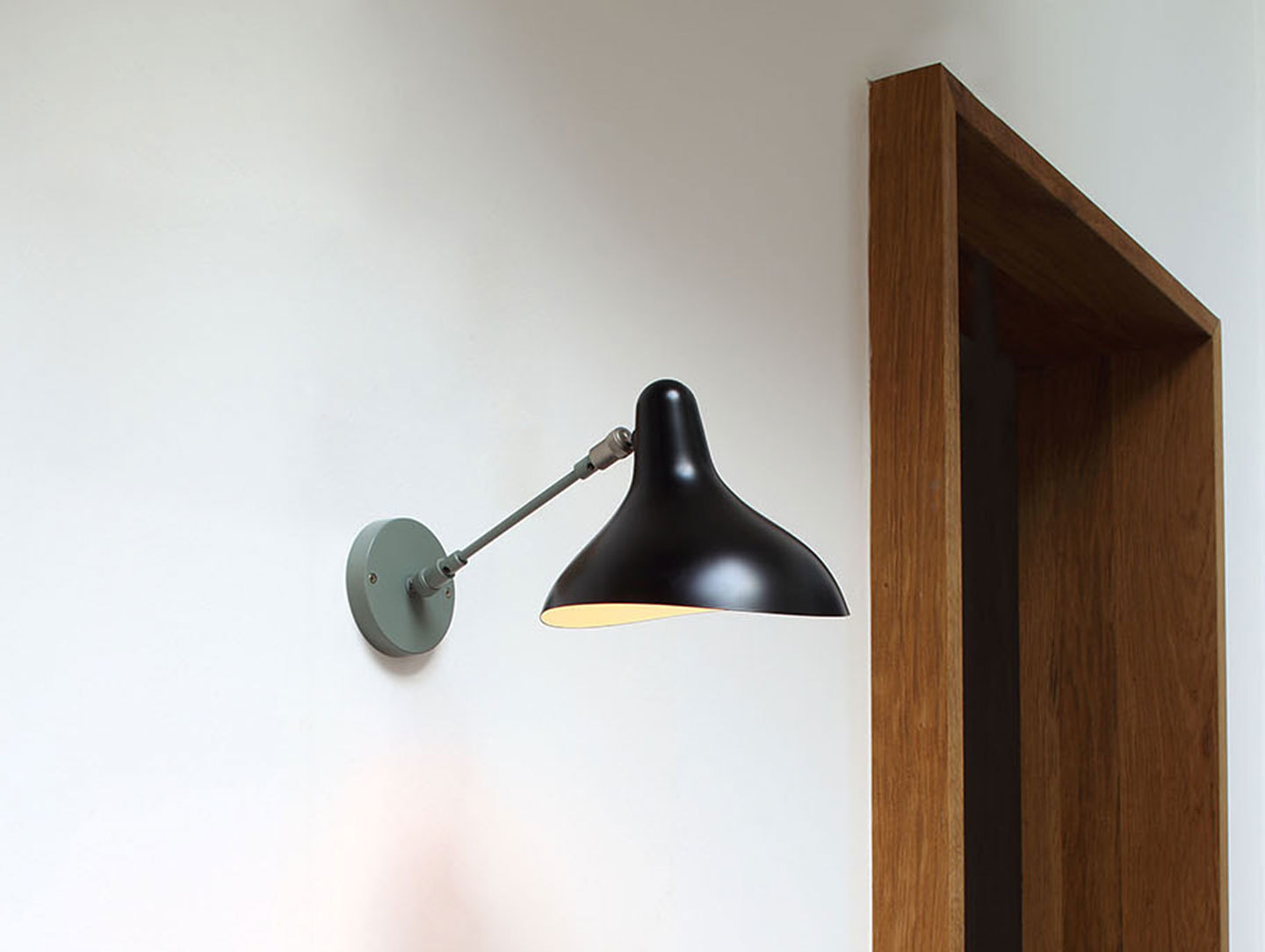 Dcw Bs5 Mantis Wall Light Grey Black Bernard Schottlander