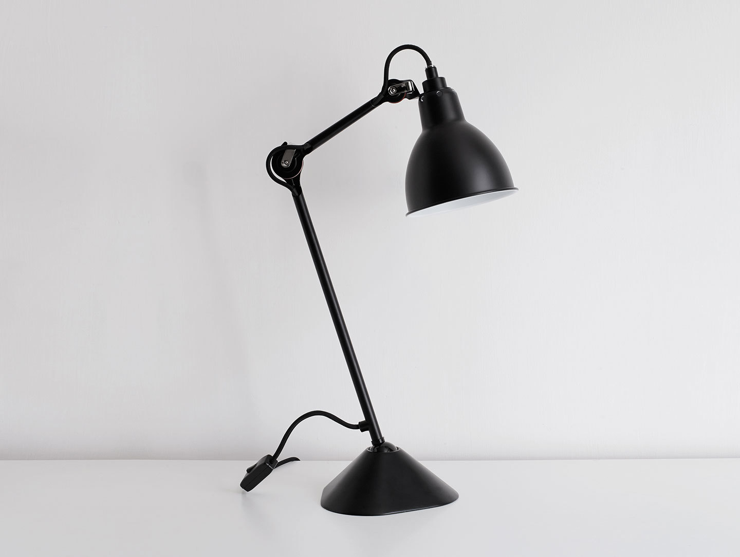 Dcw Lampe Gras No 205 Table Lamp Bl Black Bernard Albin Gras